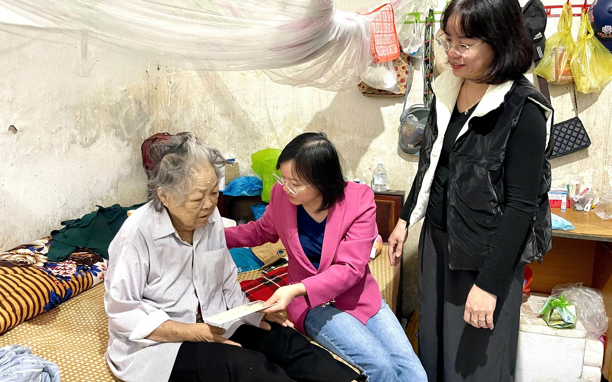 Xuân nhân ái - Tết sẻ chia với bệnh nhân nghèo chạy Thận