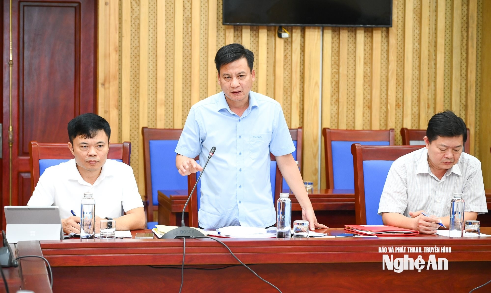 bna_hop-ubnd-tinh-2.jpg