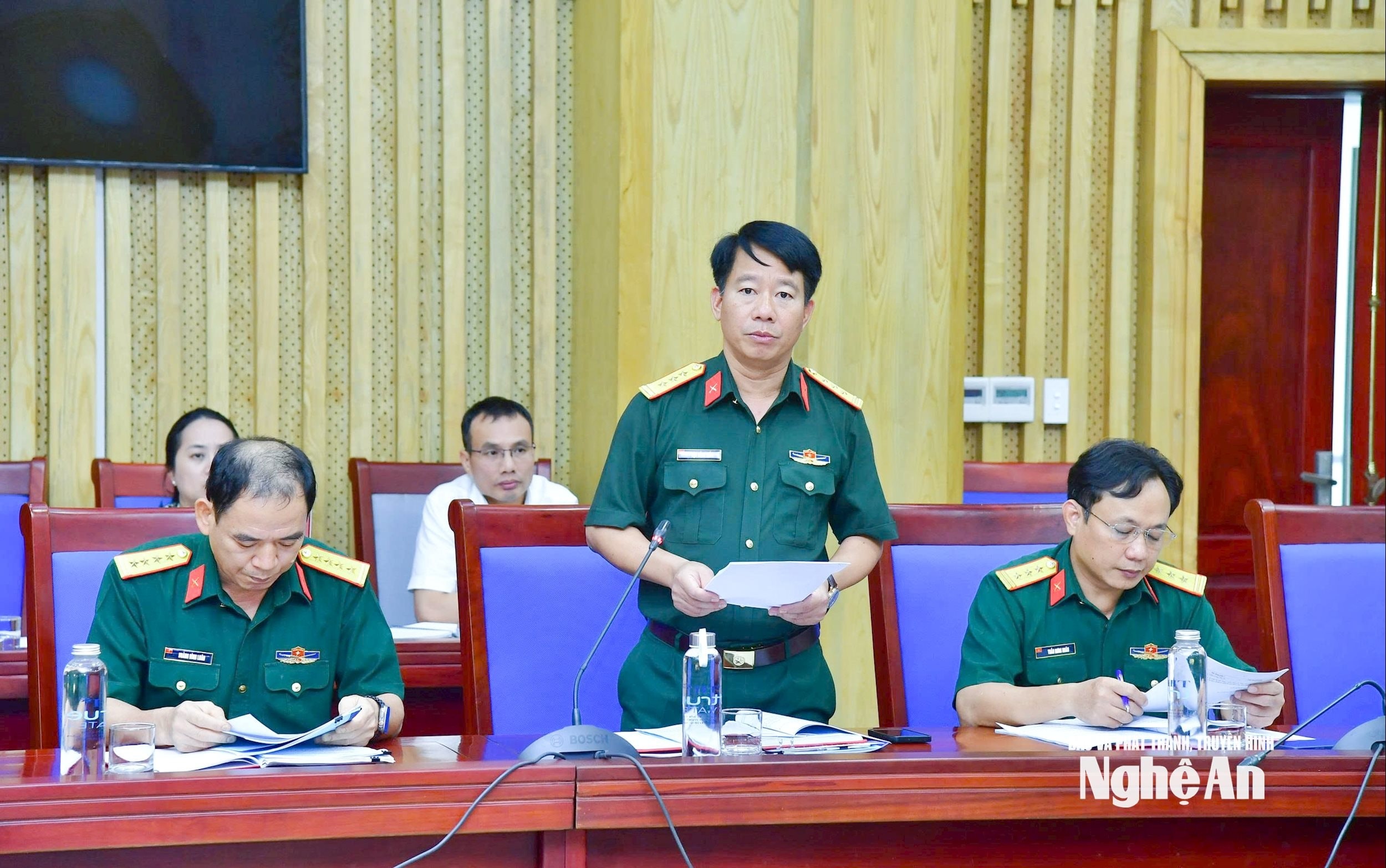bna_-thuong-ta-dau-hong-tham-pho-tham-muu-truong-bo-chqs-tinh.jpg
