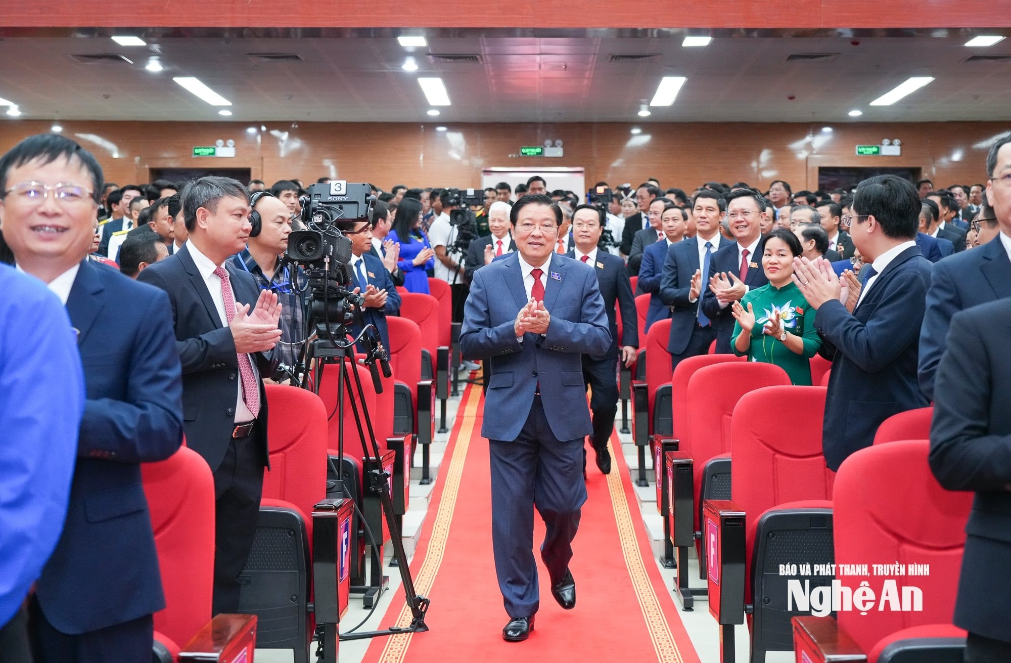 bna_dai-hoi-dang-32.jpg