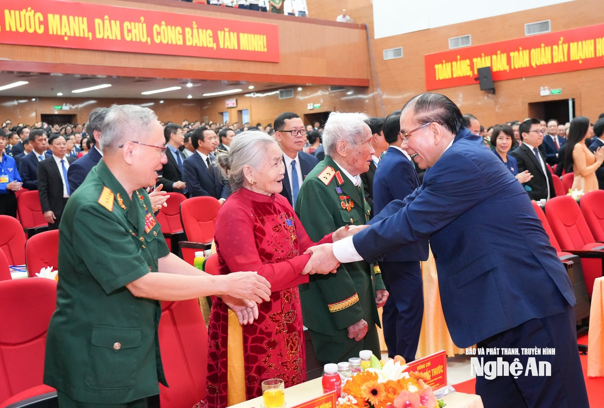 bna_dai-hoi-dang-36.jpg