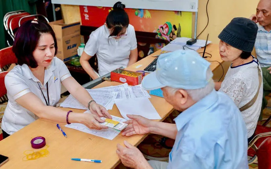 Trả lời kiến nghị của cử tri về việc xem xét điều chỉnh tăng lương hưu cho các giáo viên đã công tác trước năm 1975