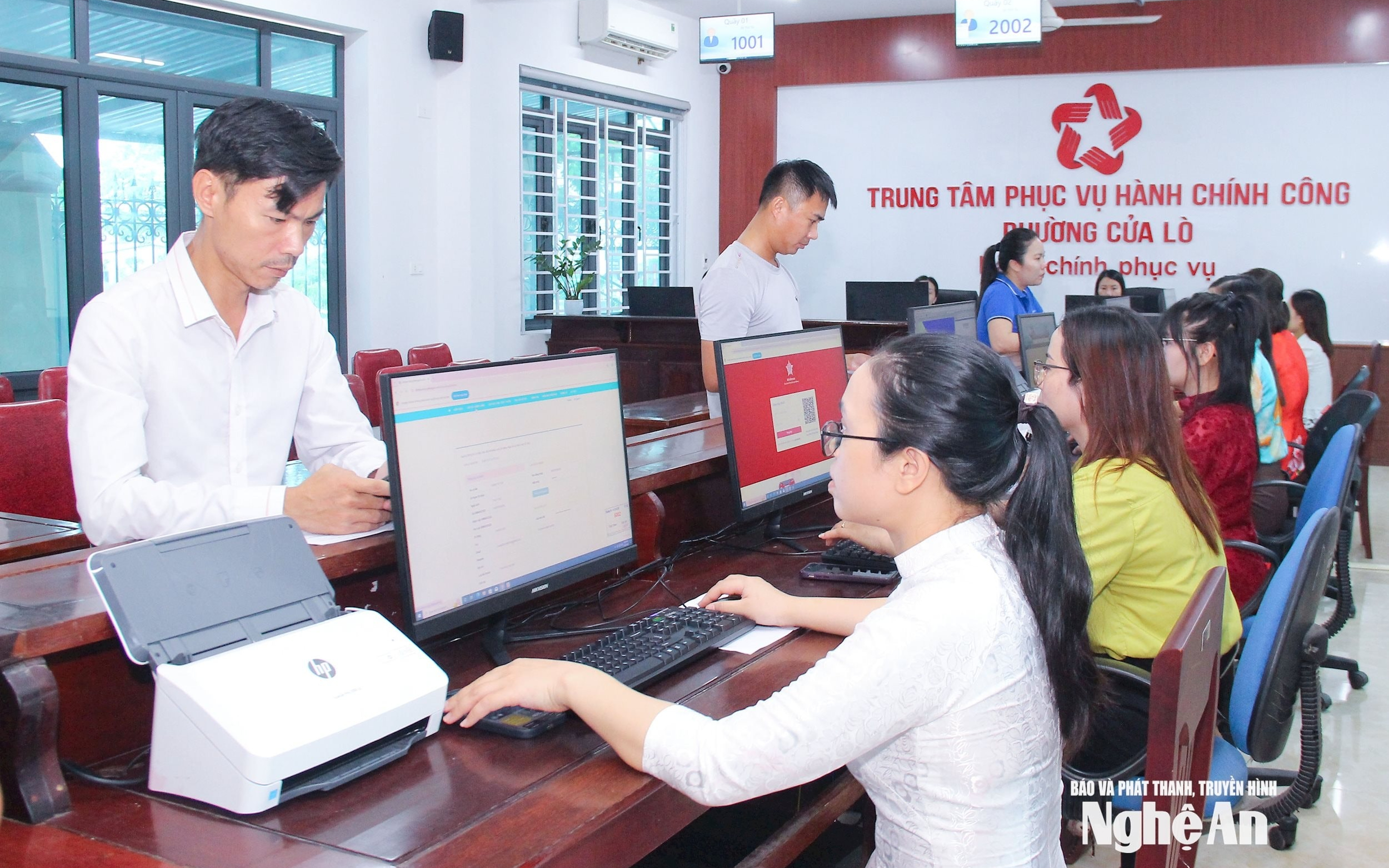 Chuyển đổi số trong cơ quan nhà nước trên địa bàn tỉnh Nghệ An - thực trạng, cơ hội và thách thức