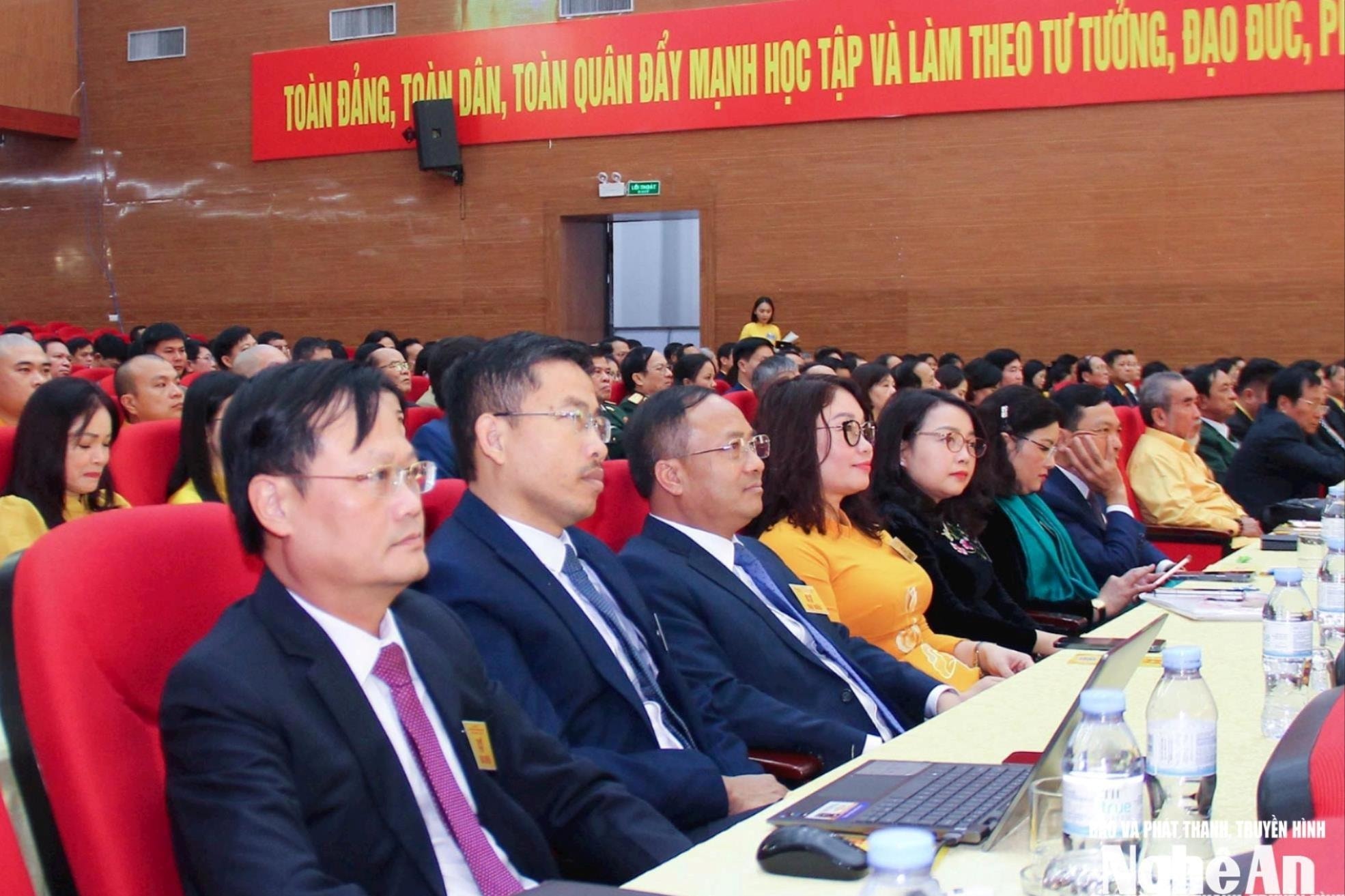 bna_-dai-bieu-lanh-dao-cac-so-nganh-thamduwj-1-.jpg
