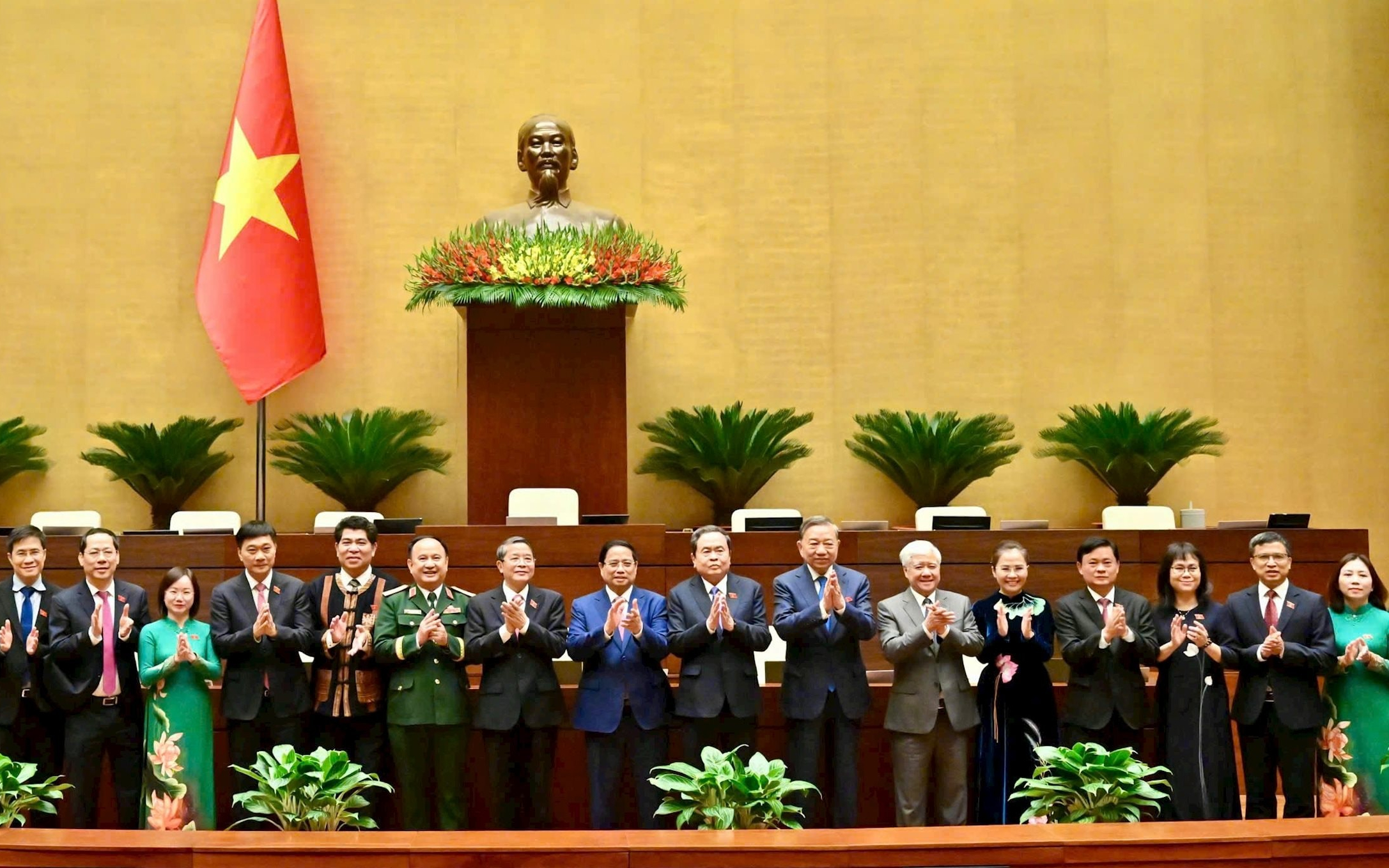 Đoàn đại biểu Quốc hội tỉnh Nghệ An năm 2025: Vững bản lĩnh, tròn trách nhiệm, gần Nhân dân