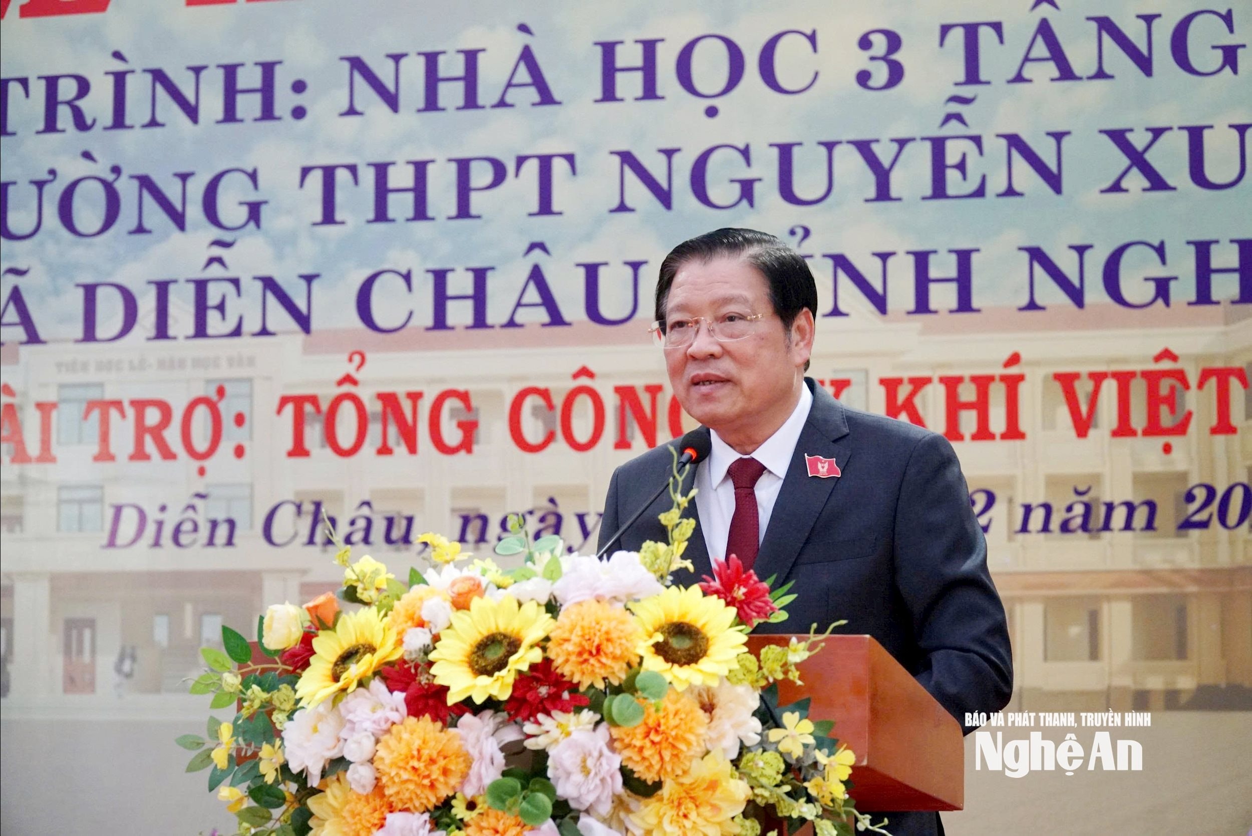bna_dong-chi-phan-dinh-trac-phat-bieu-tai-buoi-le.jpg