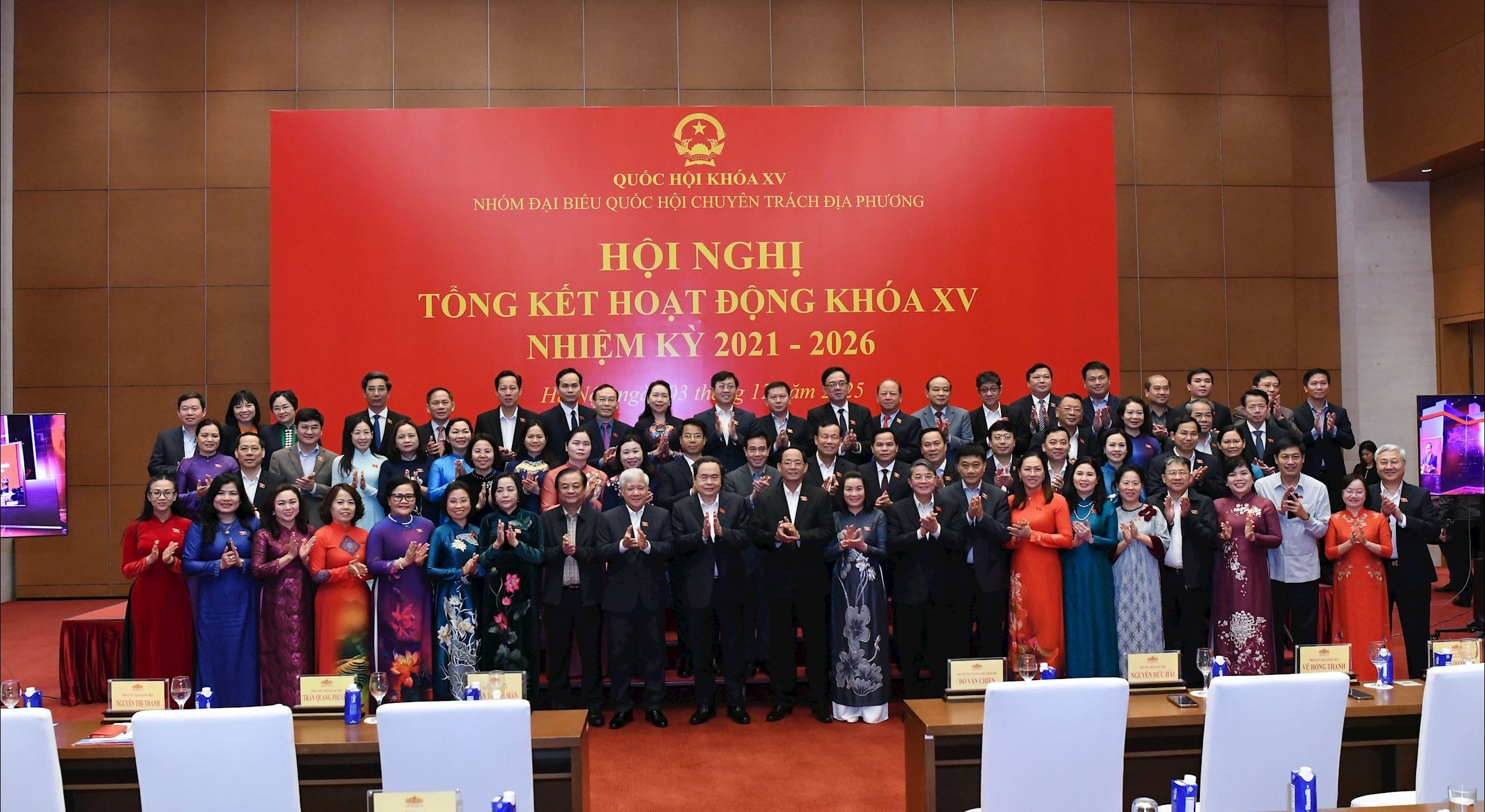 ctqh-voi-cac-db-du-hoi-nghi.1.jpg