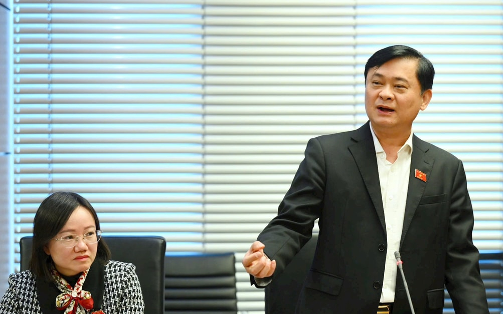 Đại biểu Quốc hội đoàn Nghệ An thảo luận các dự án luật tổ chức Chính phủ, chính quyền địa phương sửa đổi