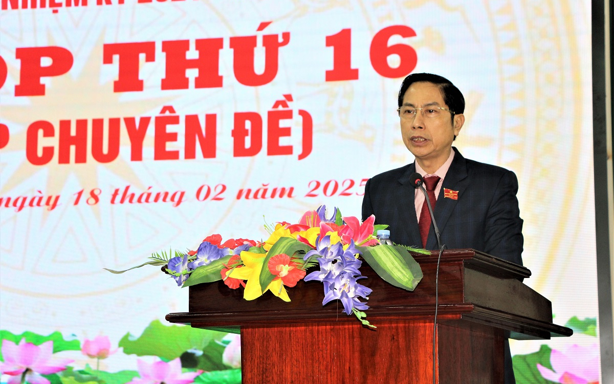 HĐND Thanh Chương khóa XX thông qua Nghị quyết tổ chức lại 10 phòng chuyên môn thuộc UBND huyện