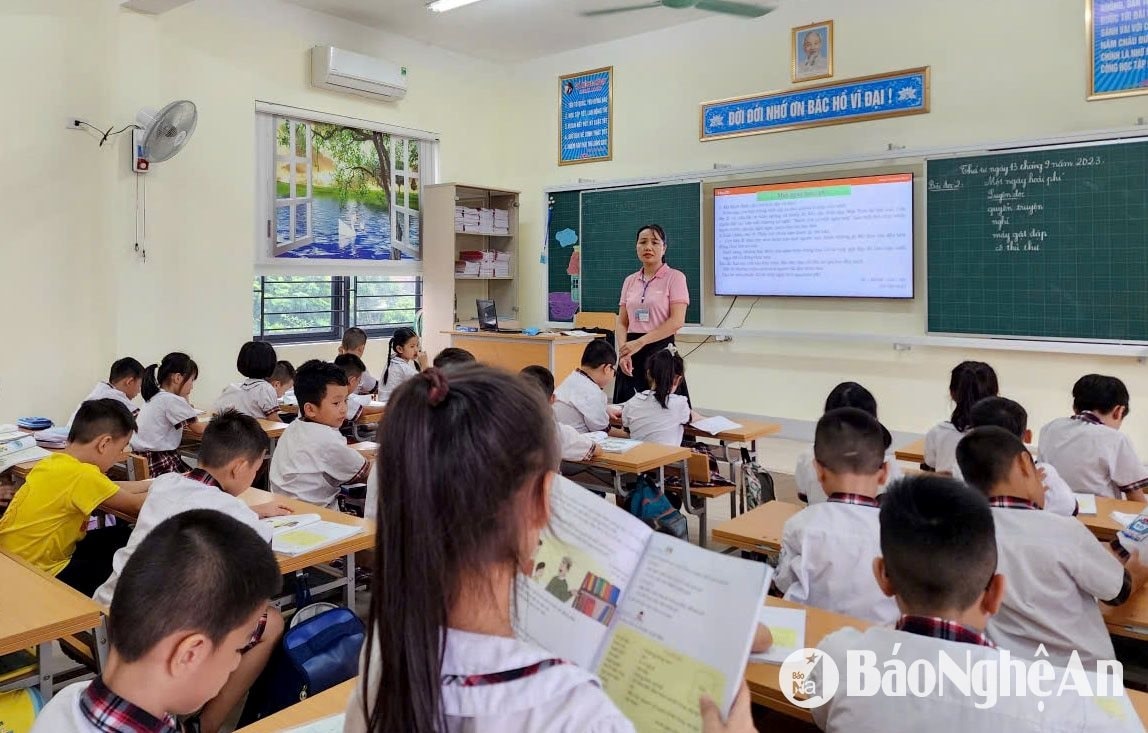 bna_gio-hoc-cua-hoc-sinh-truong-tieu-hoc-truong-thi-thanh-pho-vinh.-anh-my-ha.jpg