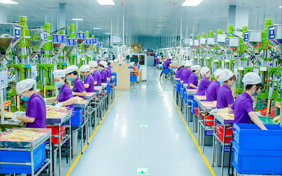Quan tâm chế độ, quyền lợi của người lao động tại một số doanh nghiệp