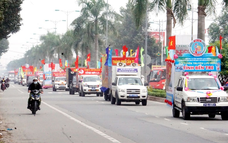 UBND tỉnh trả lời kiến nghị cử tri huyện Quỳ Hợp về chế độ quản lý đặc thù đối với đội tuyên truyền lưu động,đội nghệ thuật quần chúng