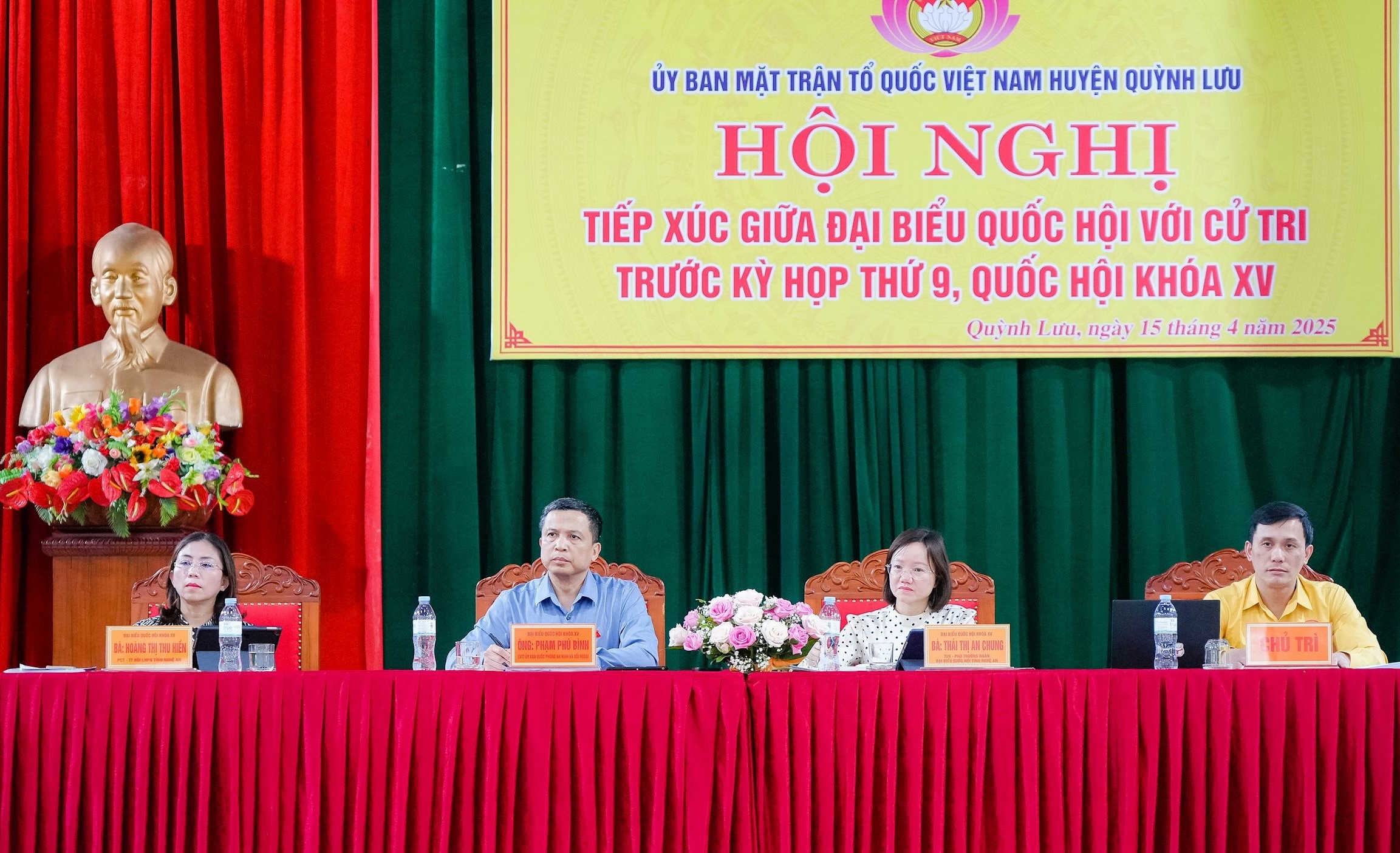 Cử tri Quỳnh Lưu nêu nhiều kiến nghị liên quan đến sáp nhập đơn vị hành chính