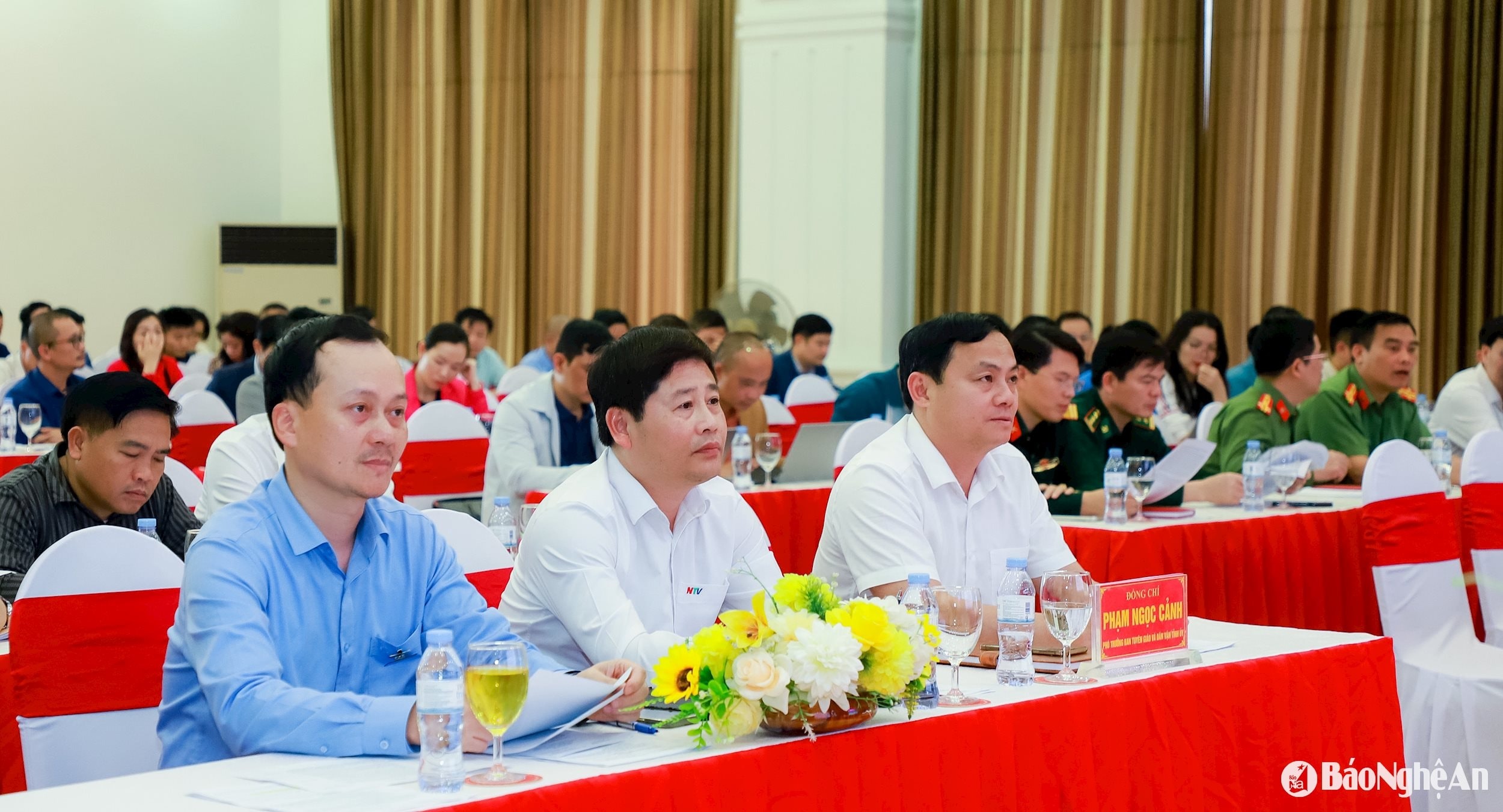 bna_tran-minh-ngoc-hoi-nha-bao.jpg