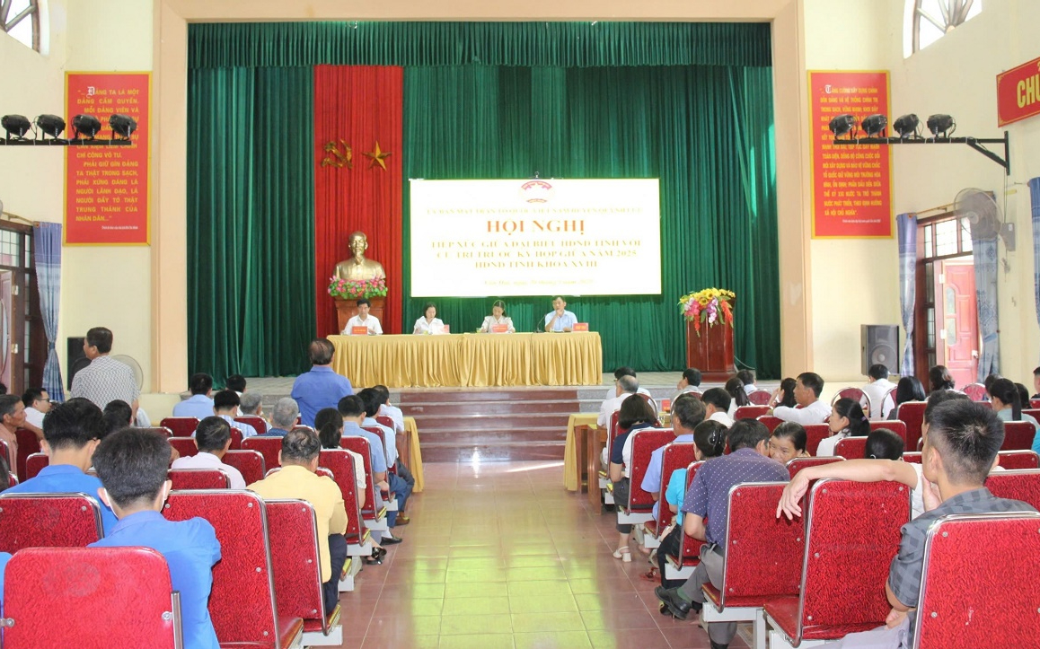 Đại biểu HĐND tỉnh tiếp xúc cử tri huyện Quỳnh Lưu