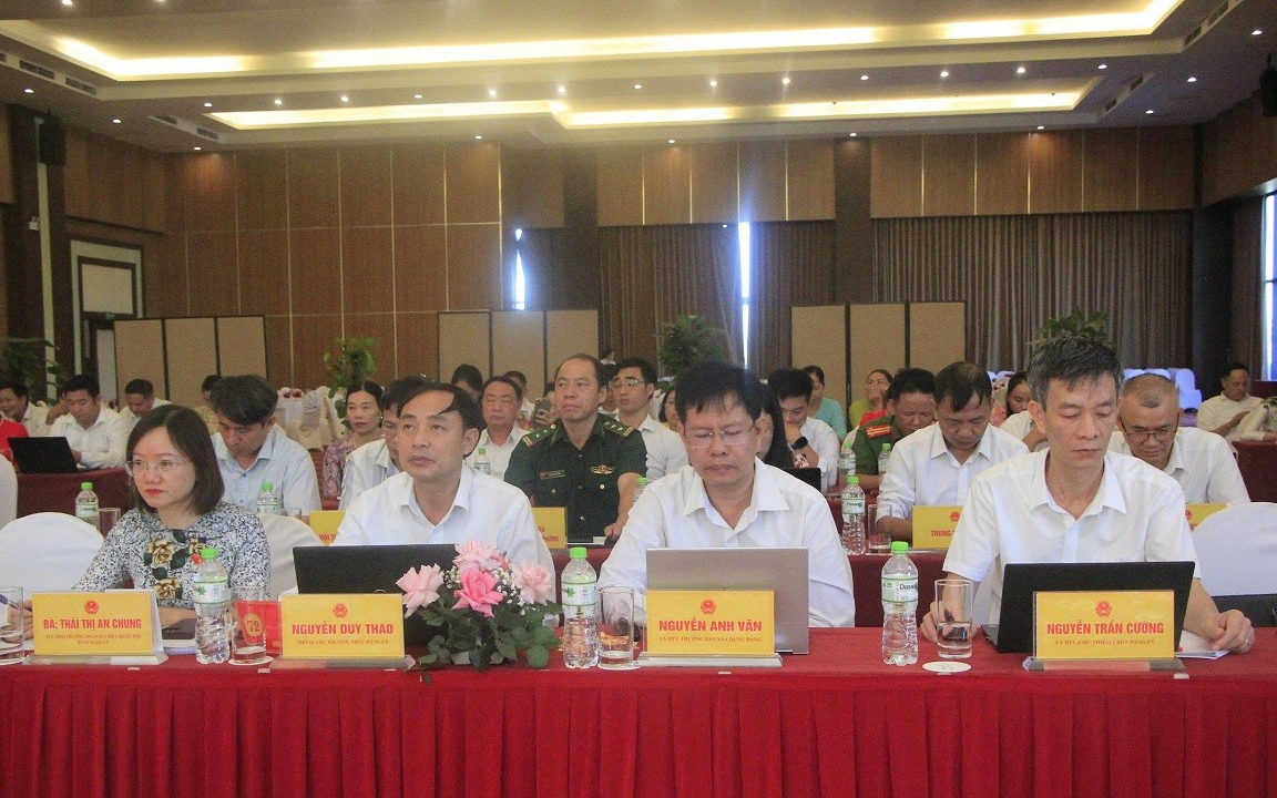 Phó Trưởng Đoàn ĐBQH tỉnh Thái Thị An Chung dự khai mạc Kỳ họp thứ 2, HĐND phường Quỳnh Mai khóa I, nhiệm kỳ 2021- 2026