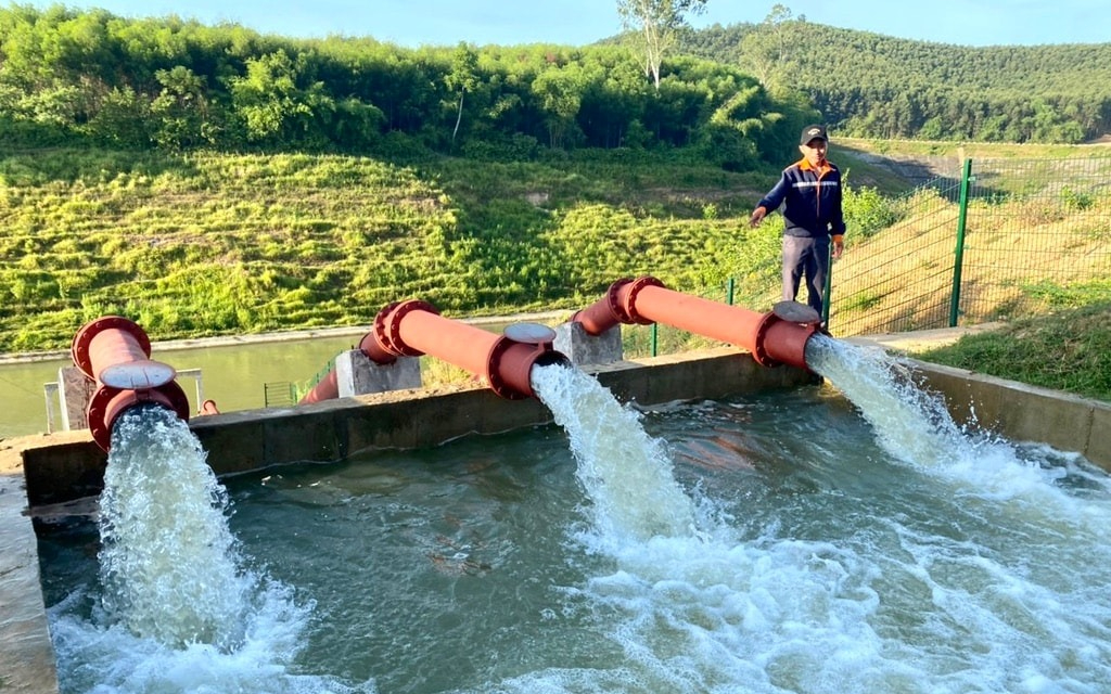 Trả lời kiến nghị cử tri xã Thượng Tân Lộc, huyện Nam Đàn (nay là xã Vạn An) về xây dựng Trạm bơm nước