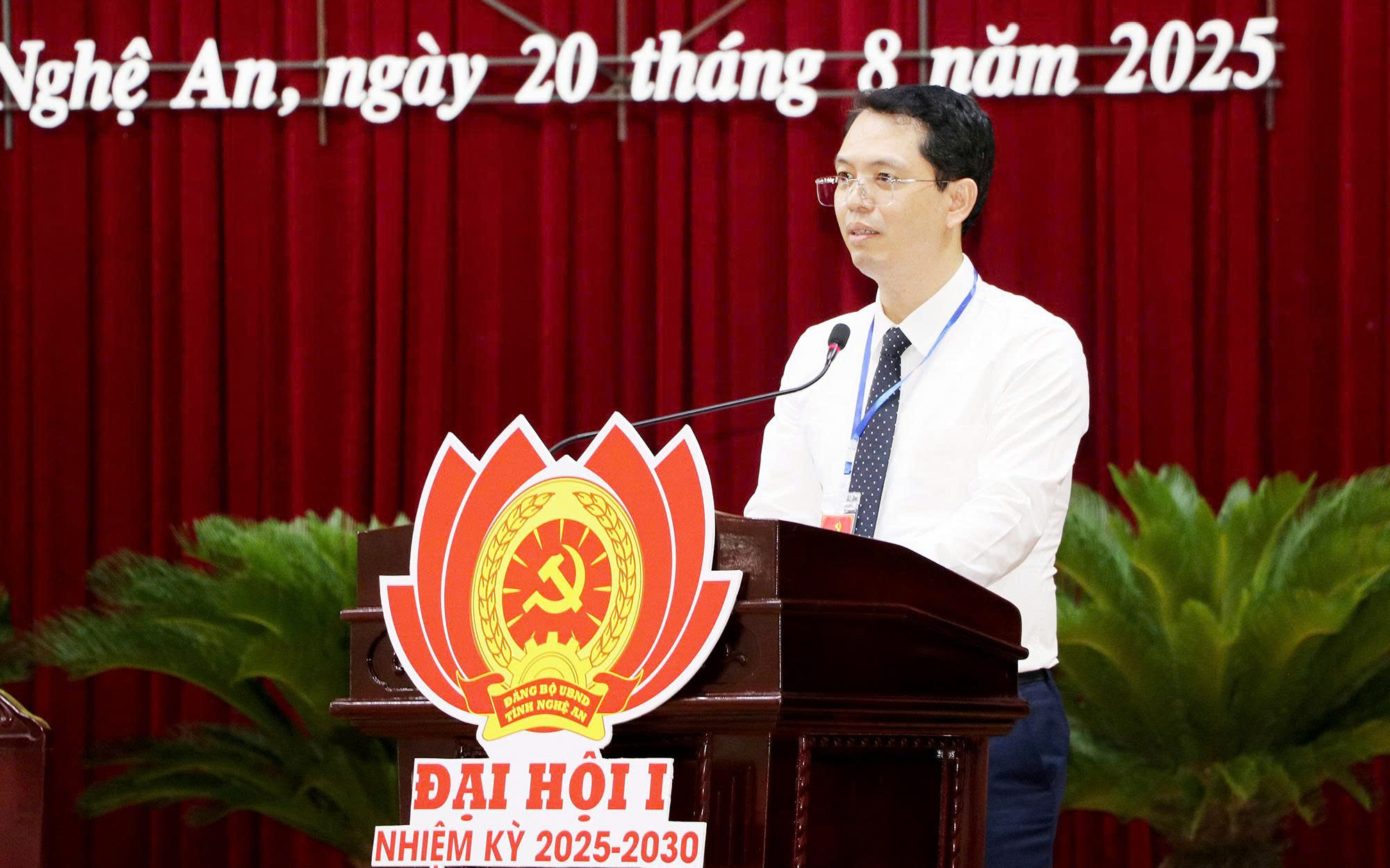 Giải pháp đổi mới toàn diện, phát triển đột phá, đưa Nghệ An trở thành cực tăng trưởng tầm quốc gia