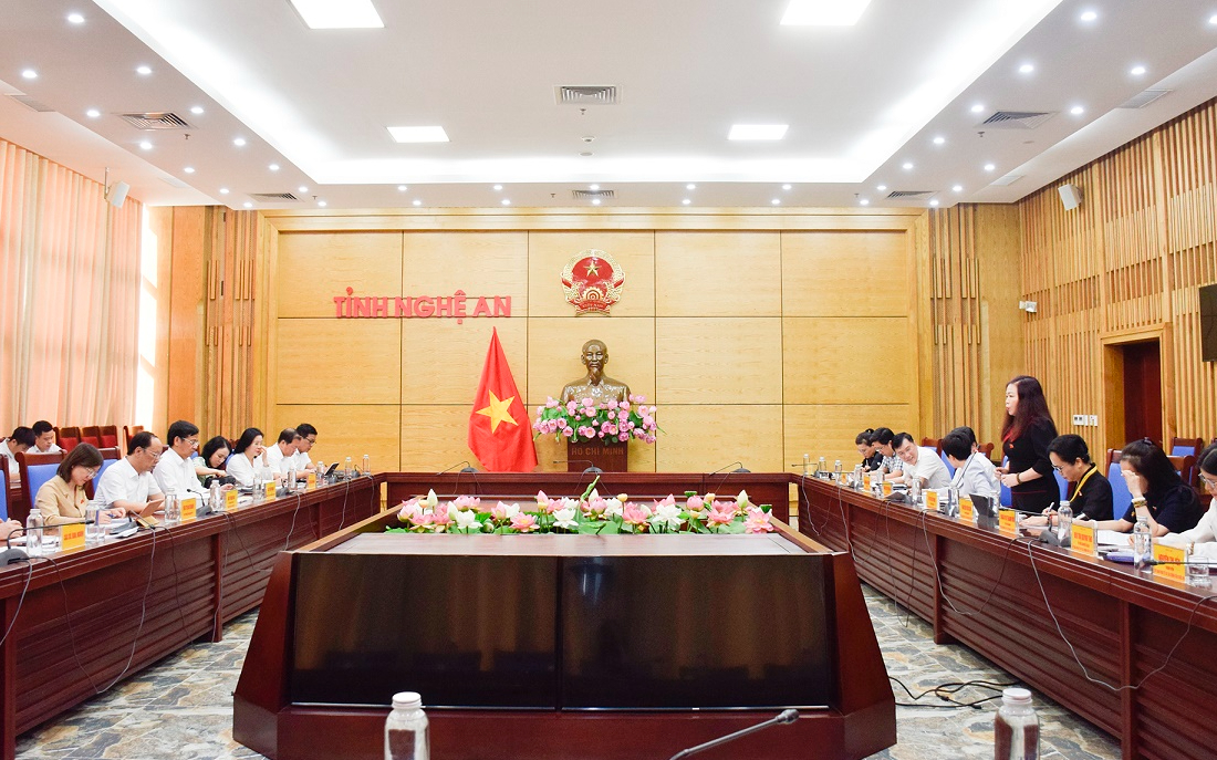 Đoàn giám sát Ủy ban Kinh tế và Tài chính của Quốc hội làm việc với UBND tỉnh