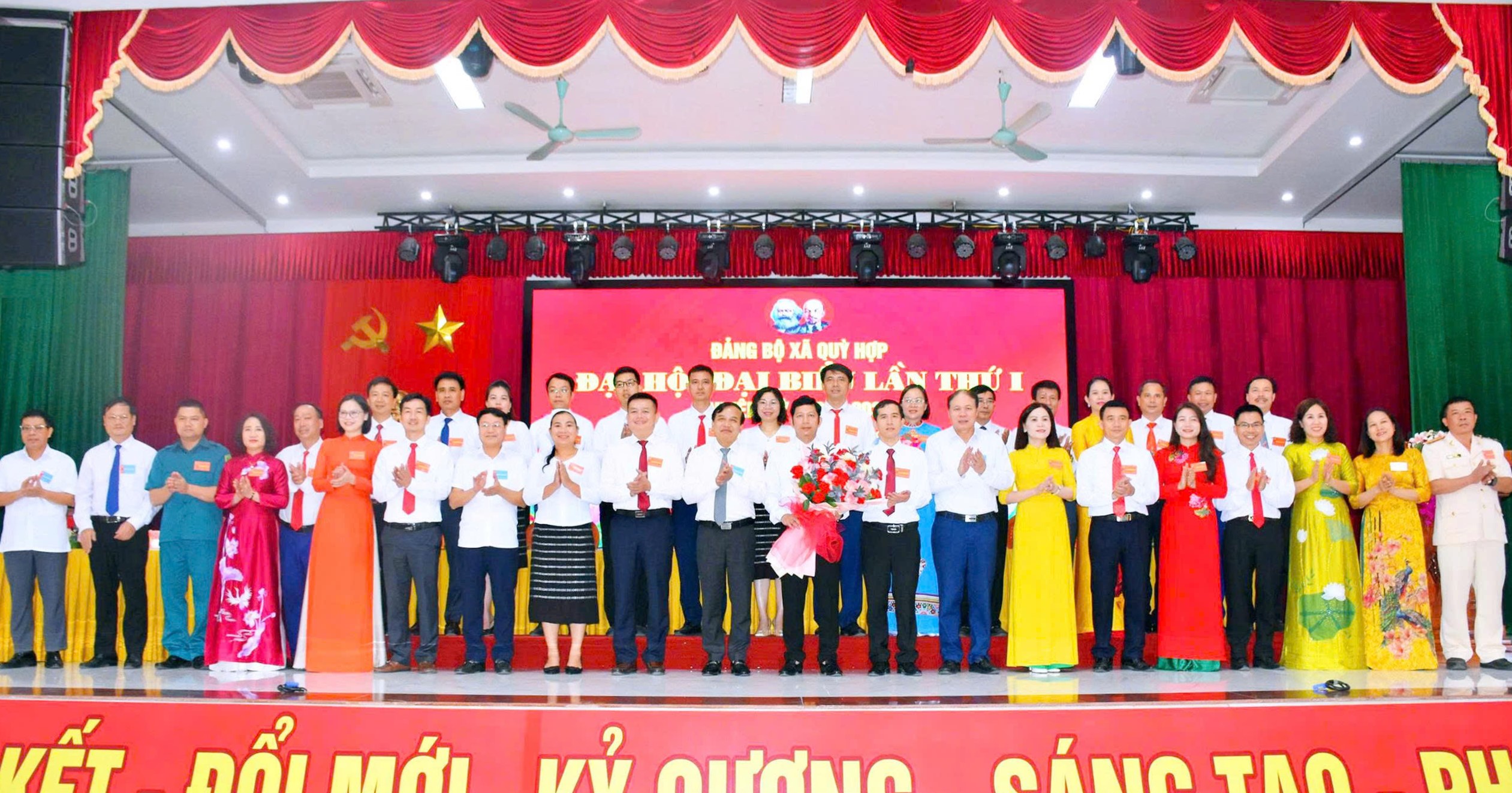 Đại hội đại biểu Đảng bộ xã Quỳ Hợp lần thứ I thành công tốt đẹp, đề ra mục tiêu phát triển toàn diện, bền vững