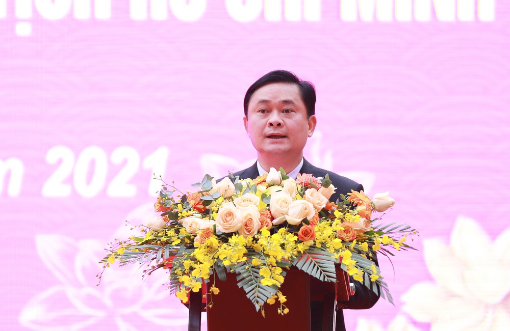 Nỗ lực nhiều hơn nữa để xứng đáng với tình cảm, niềm mong mỏi của Bác dành cho quê hương