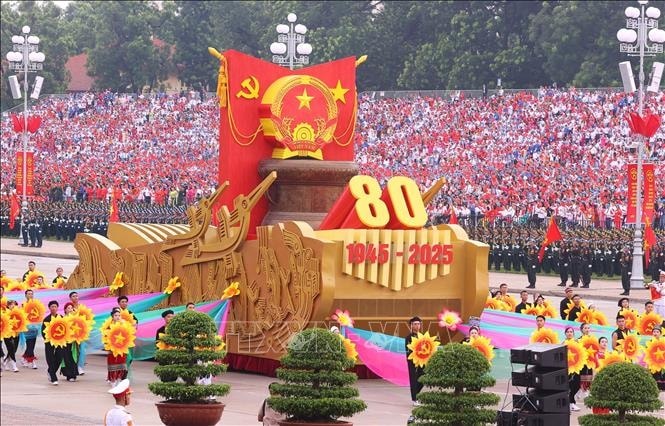cdnmedia.baotintuc.vn-upload-e9gdnzvhdfi8lzswc6uba-files-2025-12-_tbt-to-lam-311225-14.jpg