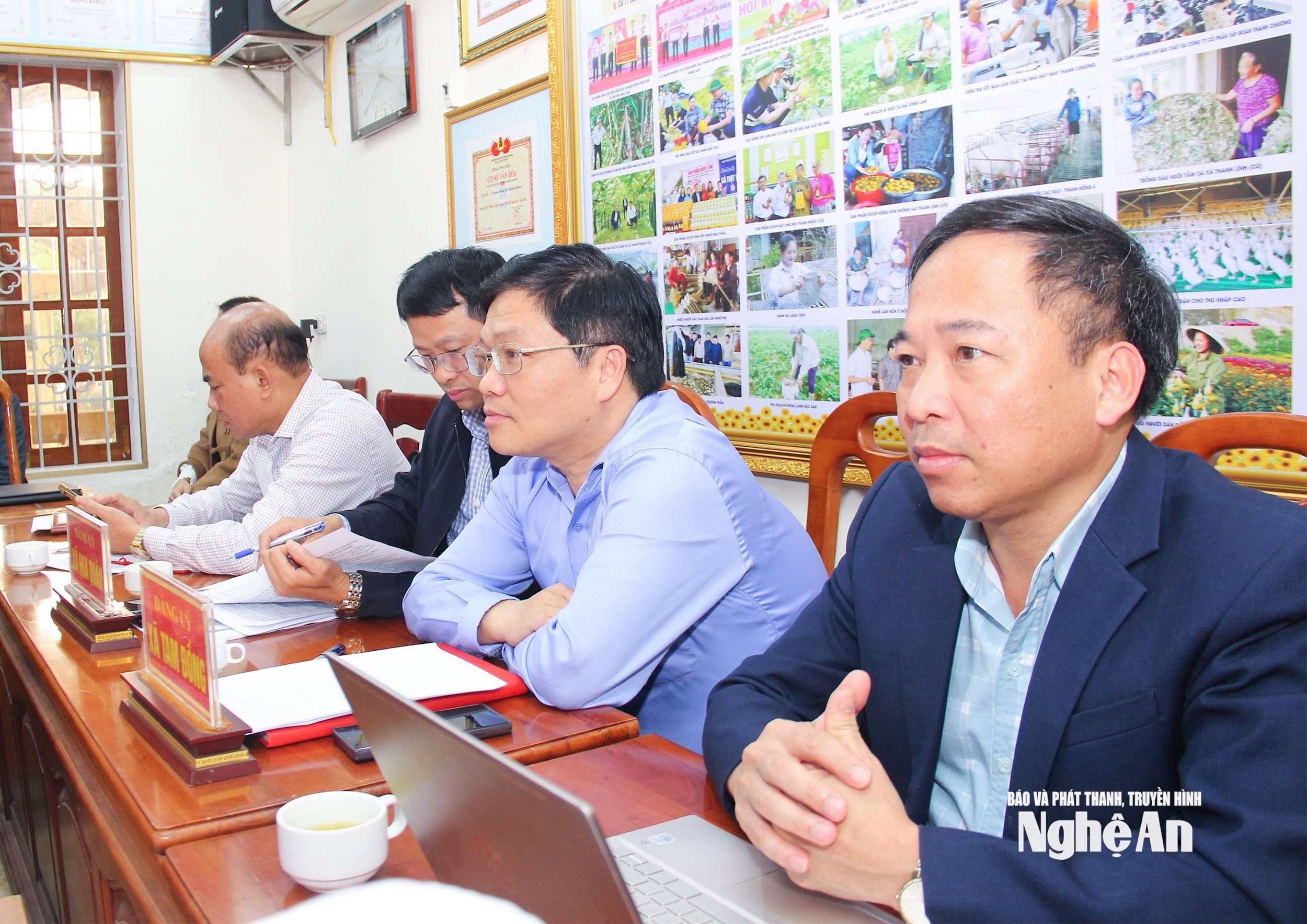 bna_-dai-dien-lanh-dao-cac-dia-phuong-tham-du-cuoc-lam-viec.-anh-mai-hoa.jpg