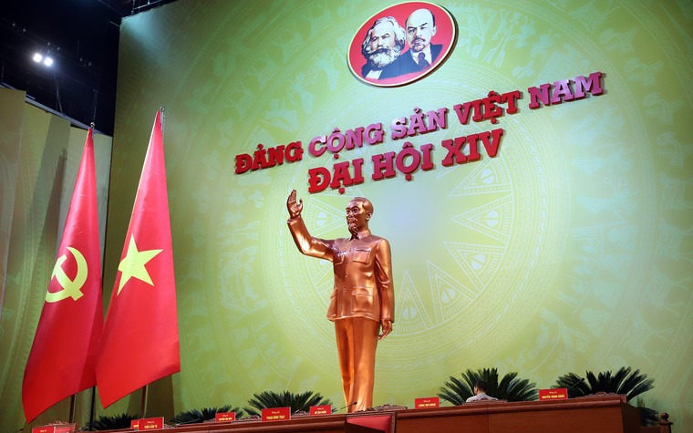 Đại hội 14 của Đảng bước vào ngày làm việc đầu tiên