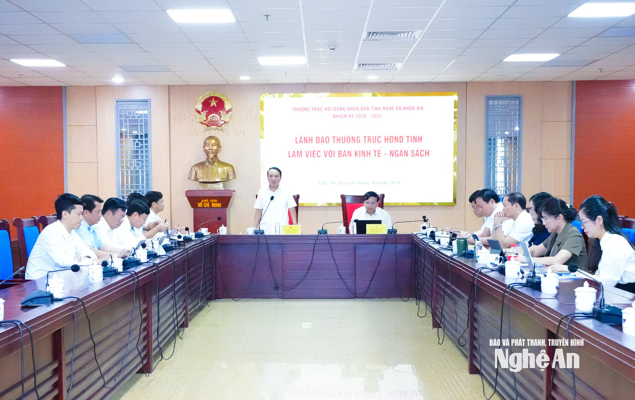 Thường trực HĐND tỉnh làm việc với Ban Kinh tế - Ngân sách về 5 nhóm vấn đề trọng tâm