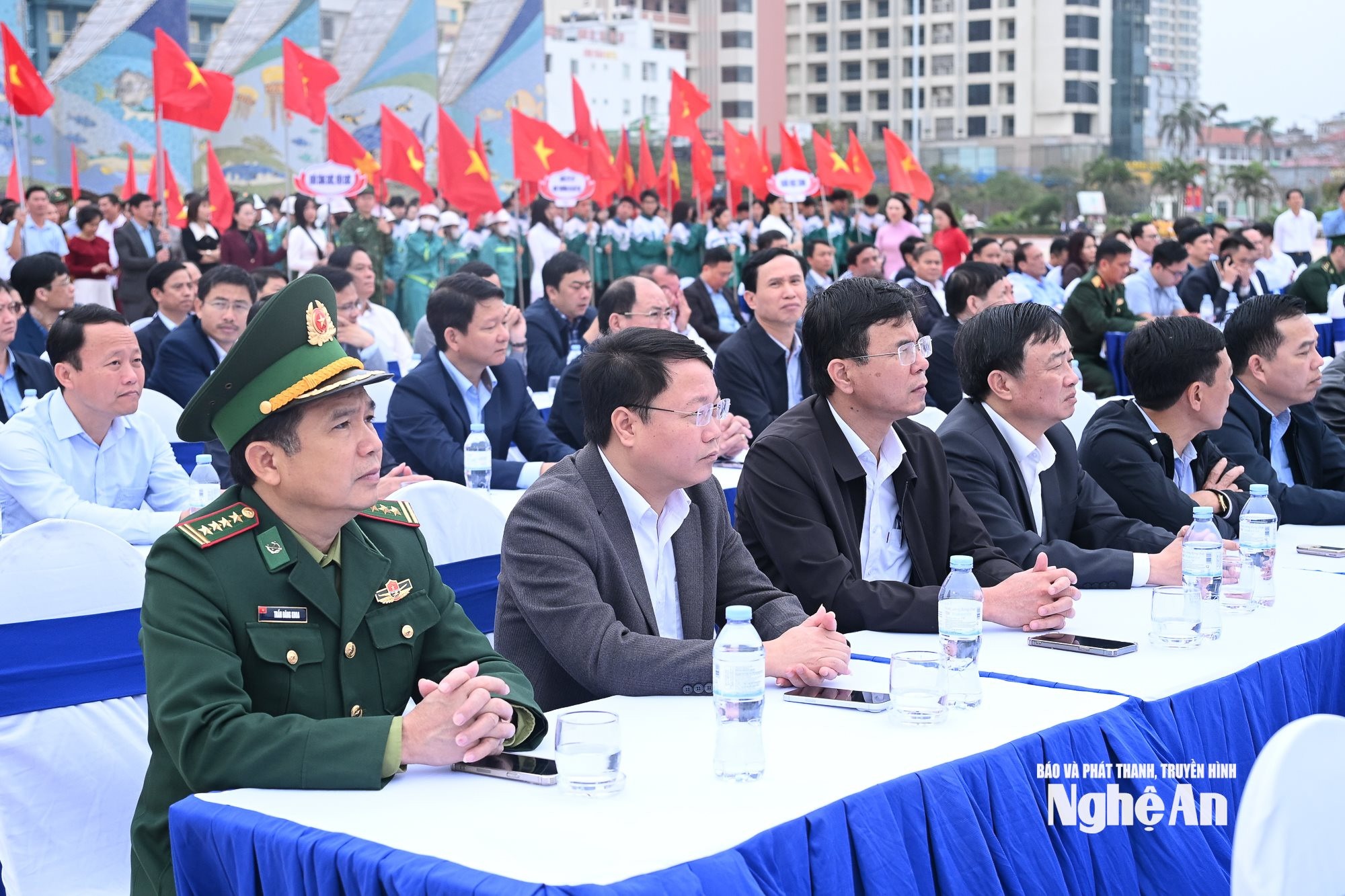bna_tet-trong-cay-1.jpg
