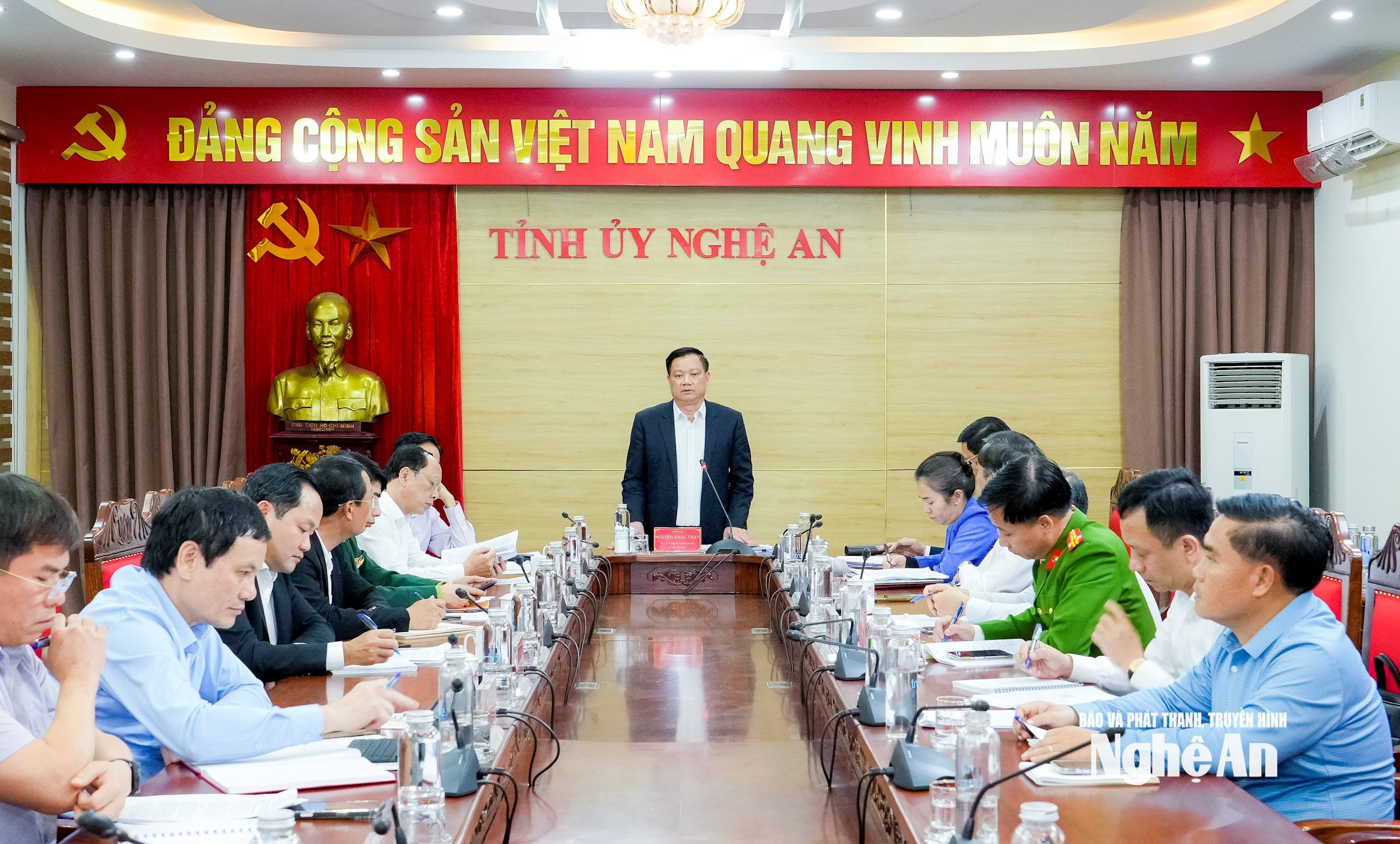 bna__dsc1725.jpg
