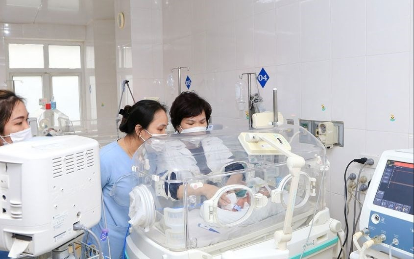 Nghề y - hành trình của lòng nhân ái và sự hy sinh