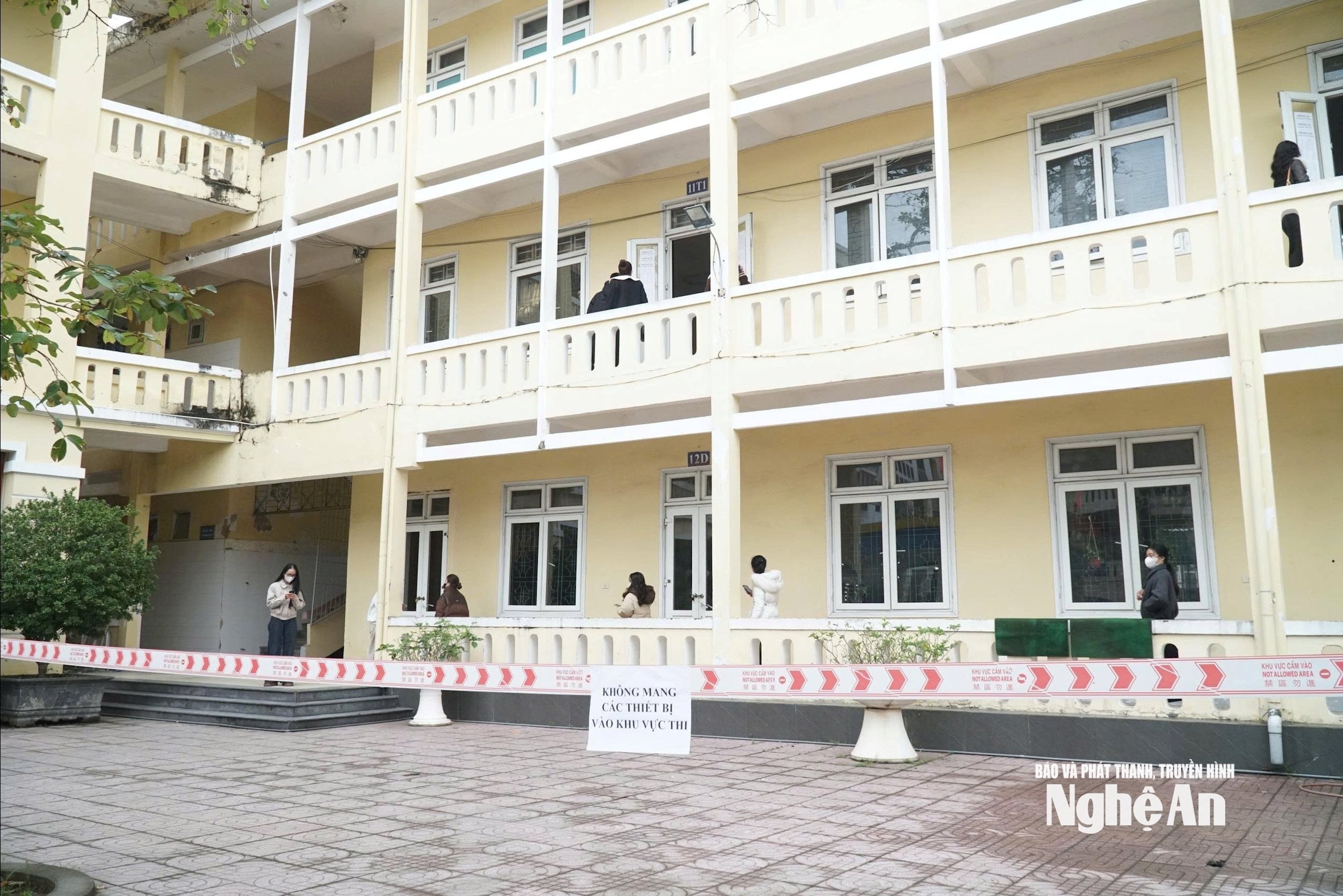 bna_cac-giao-vien-tham-gia-ky-thi-tuyen-dung-vien-chuc-nganh-giao-duc-nam-2026.-anh-my-ha.jpg
