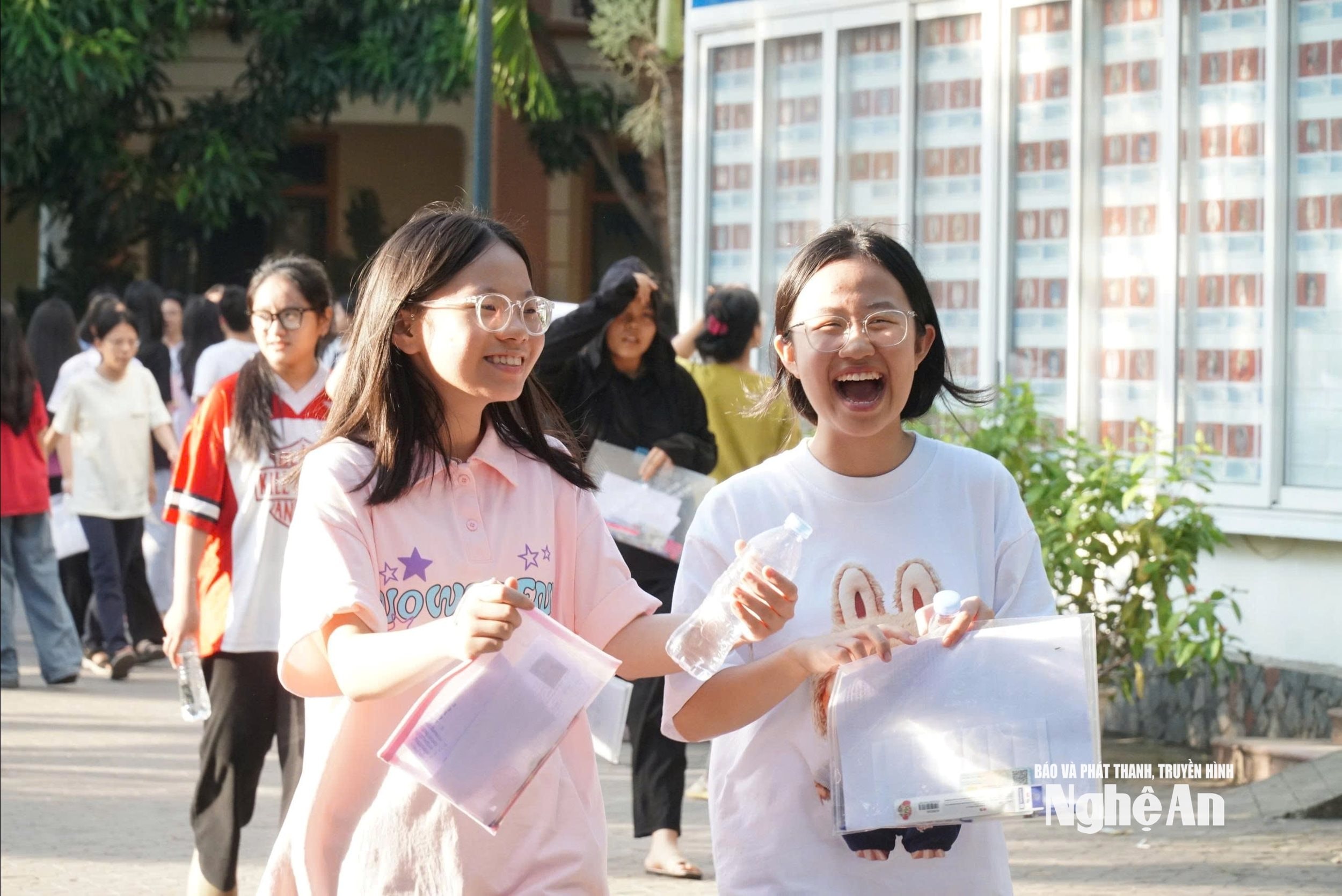 bna_thi-sinh-tham-du-ky-thi-vao-lop-10-truong-thpt-chuyen-phan-boi-chau-nam-2025.-anh-my-ha.jpg