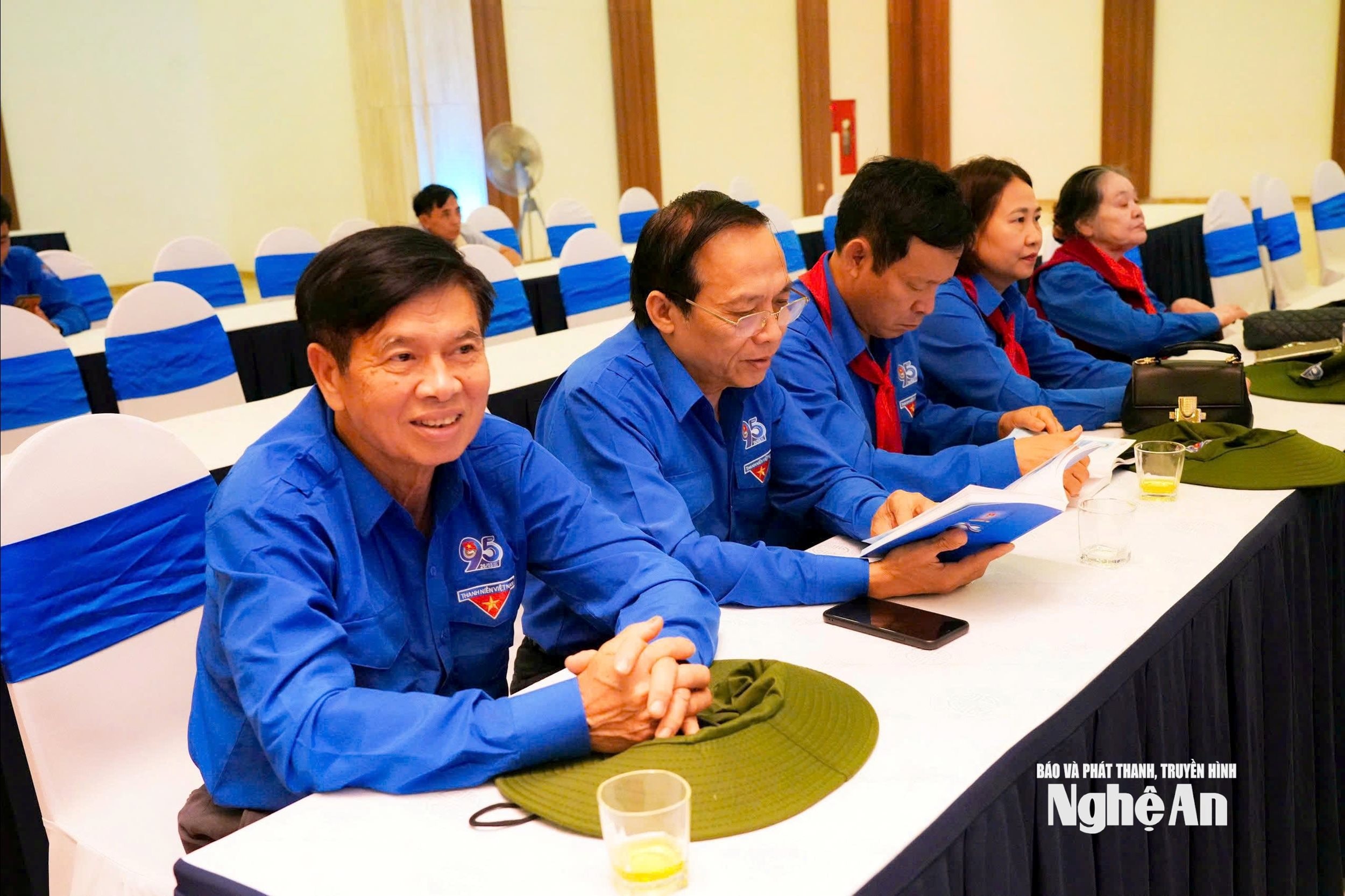 bna_-can-bo-doan-3.jpg