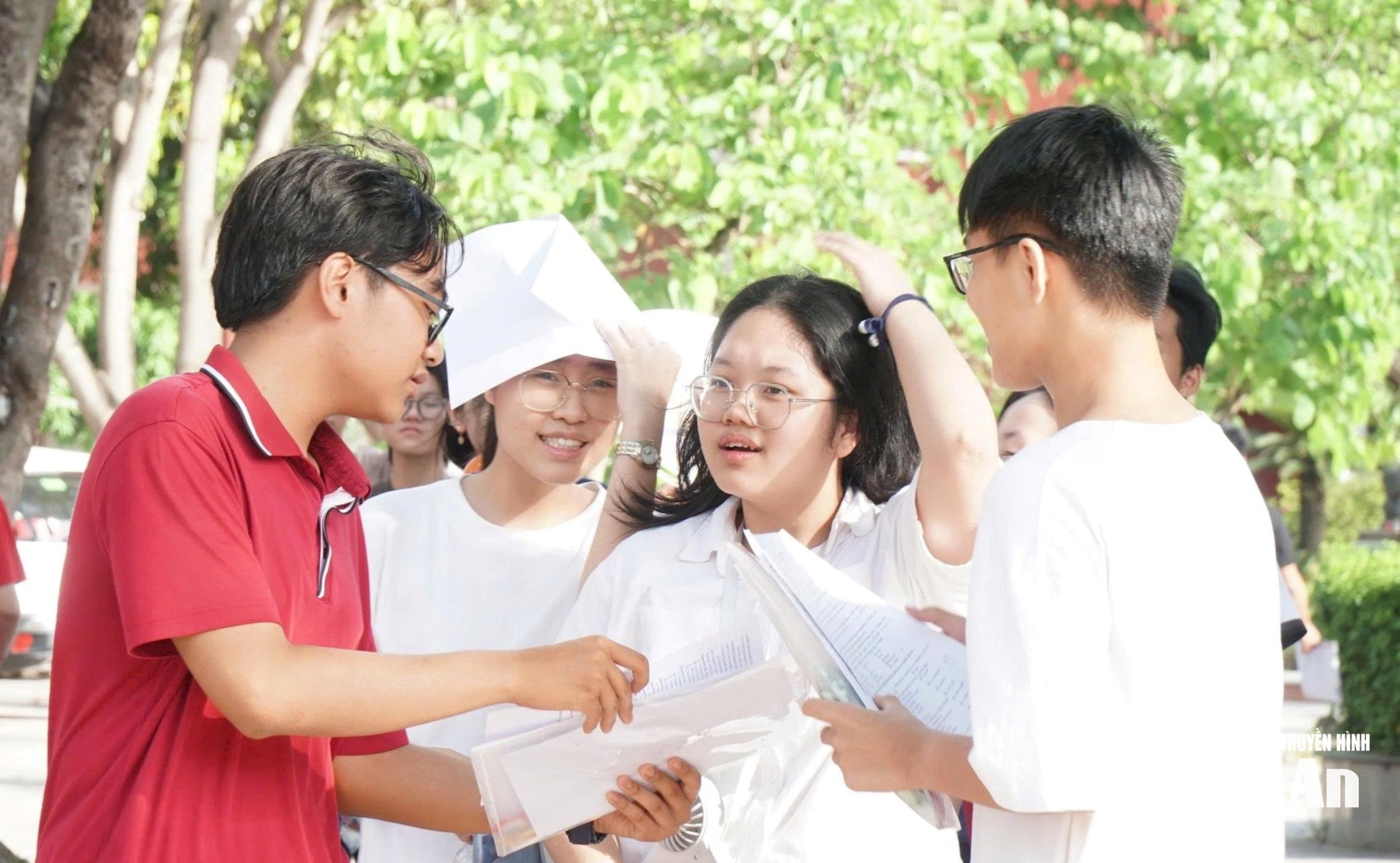 bna_thi-sinh-tham-du-ky-thi-tuyen-sinh-vao-lop-10.-anh-my-ha.jpg