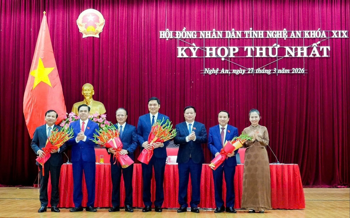 Đồng chí Hoàng Nghĩa Hiếu, Chủ tịch HĐND tỉnh: Phát huy kết quả đạt được; tiếp tục đổi mới, nâng cao hiệu quả hoạt động HĐND tỉnh *