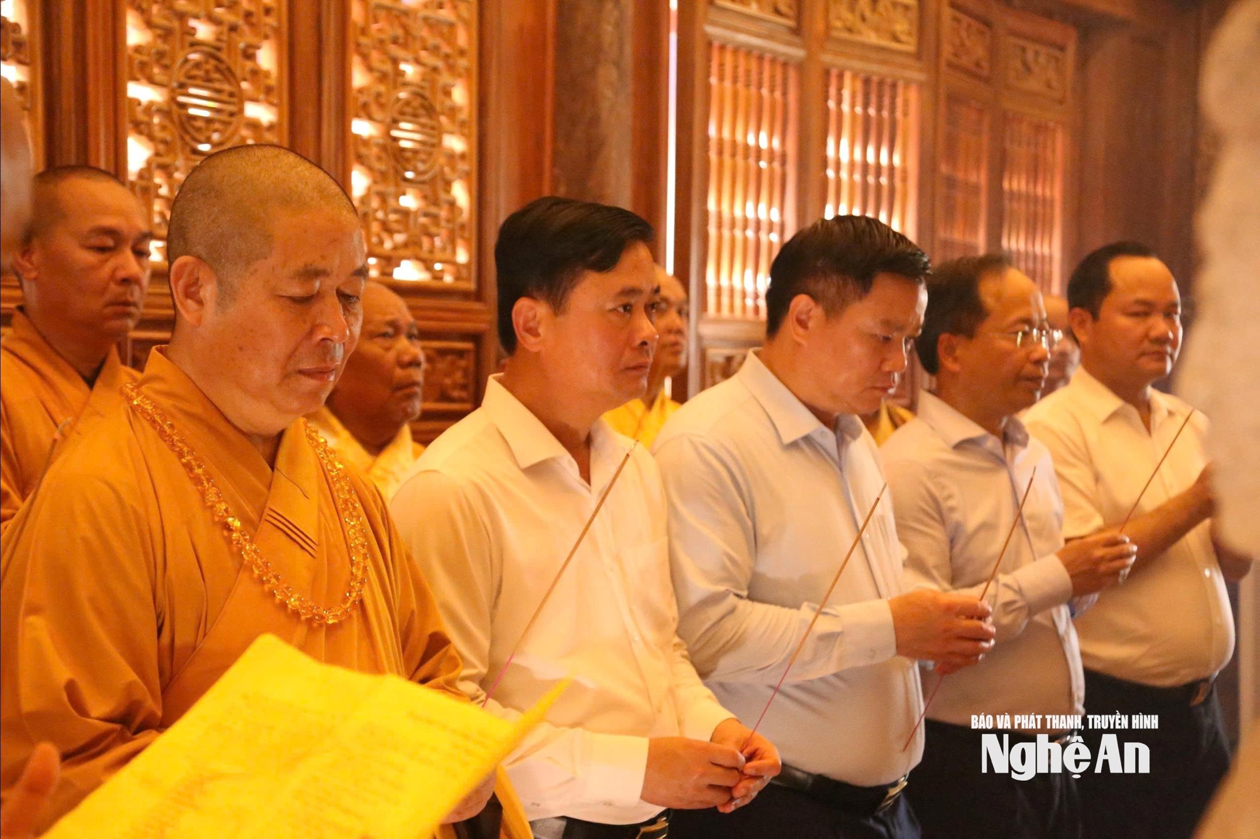 bna_khanh-thanh-den-tho-le-duc-tuy-anh-diep-thanh1(2).jpg