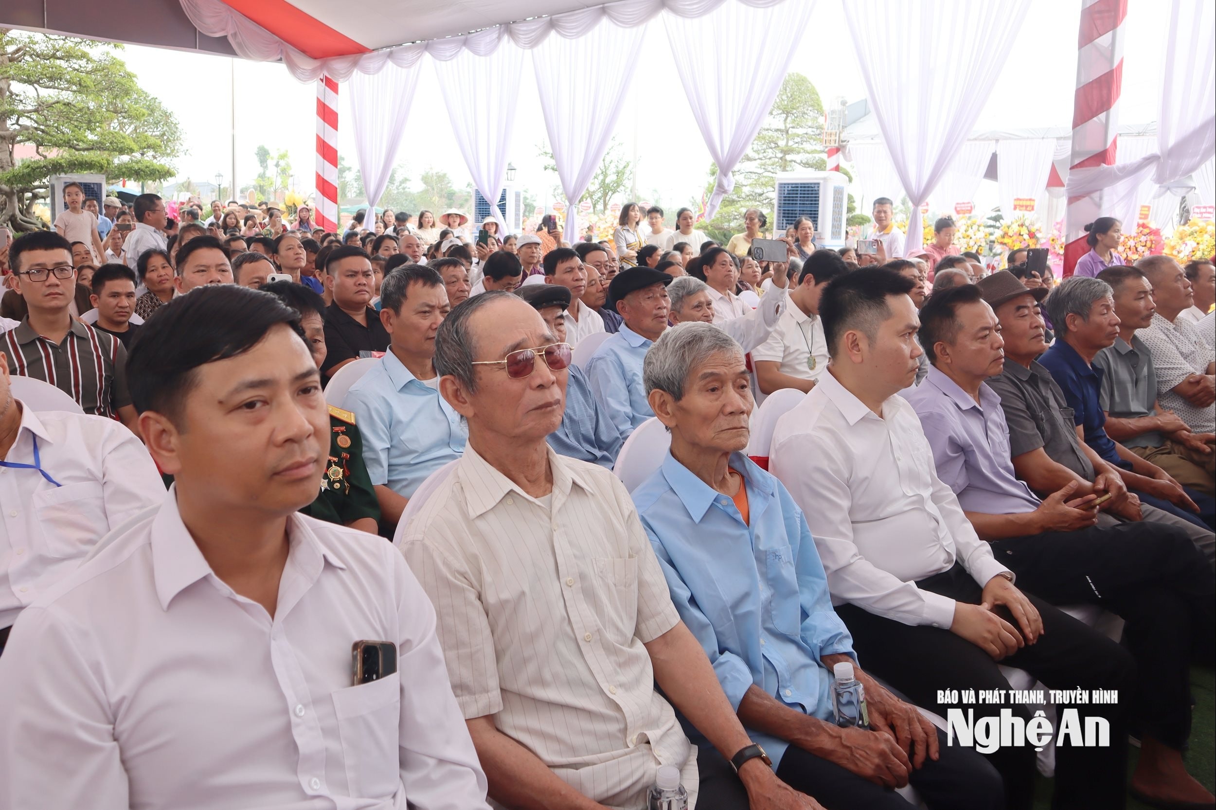 bna_khanh-thanh-den-tho-le-duc-tuy-anh-diep-thanh3(1).jpg