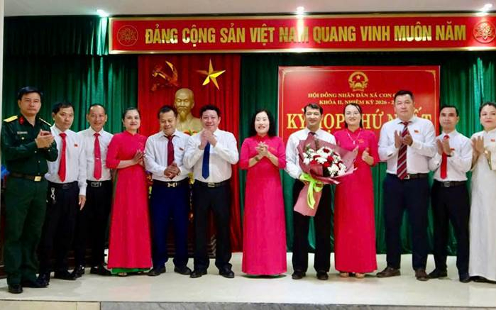 Con Cuông: Tổ chức thành công kỳ họp thứ nhất HĐND xã khoá II, nhiệm kỳ 2026 - 2031