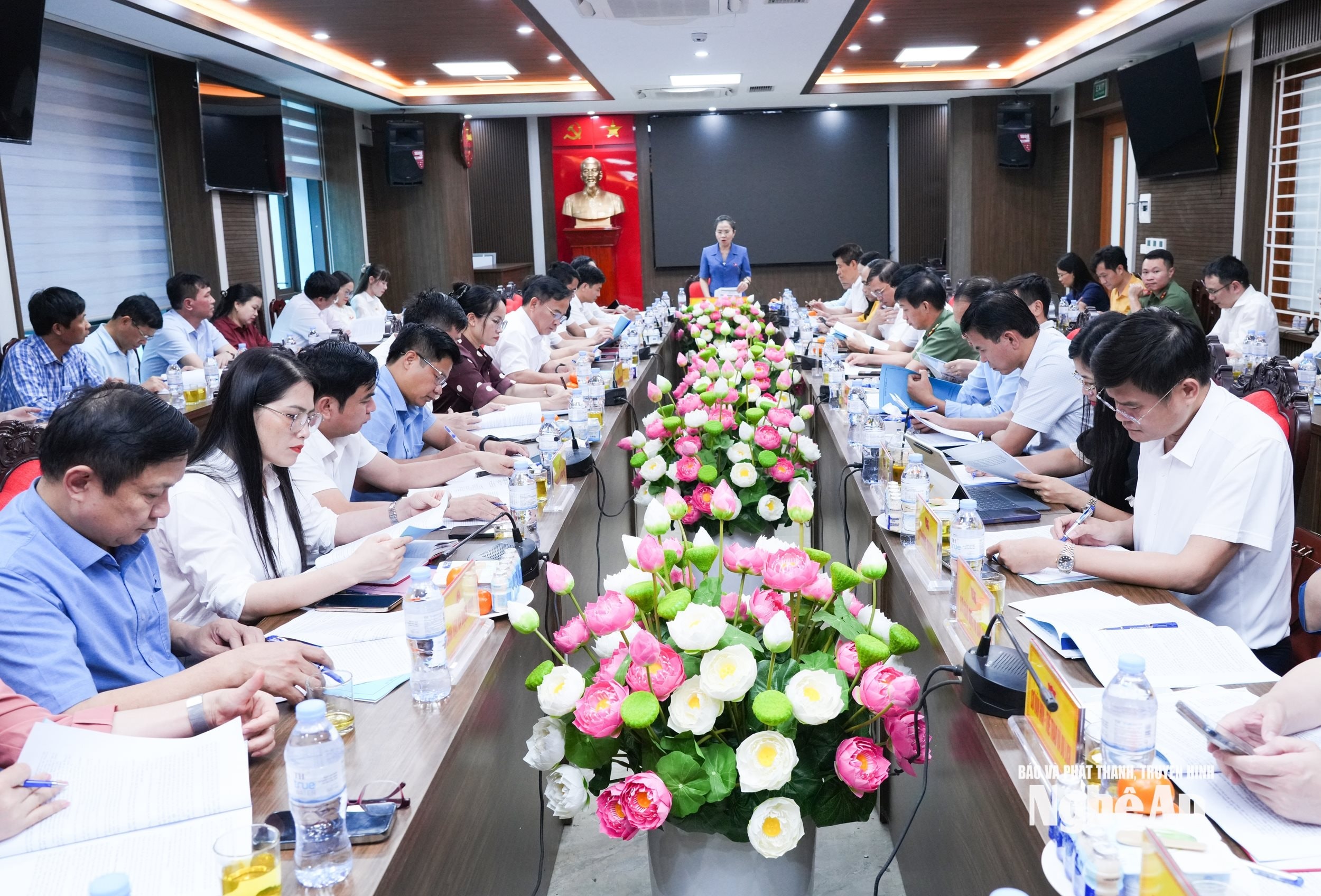 bna_-toan-canh-do-luong.jpg