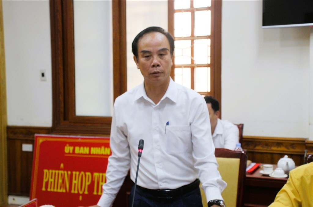7-447879.jpg