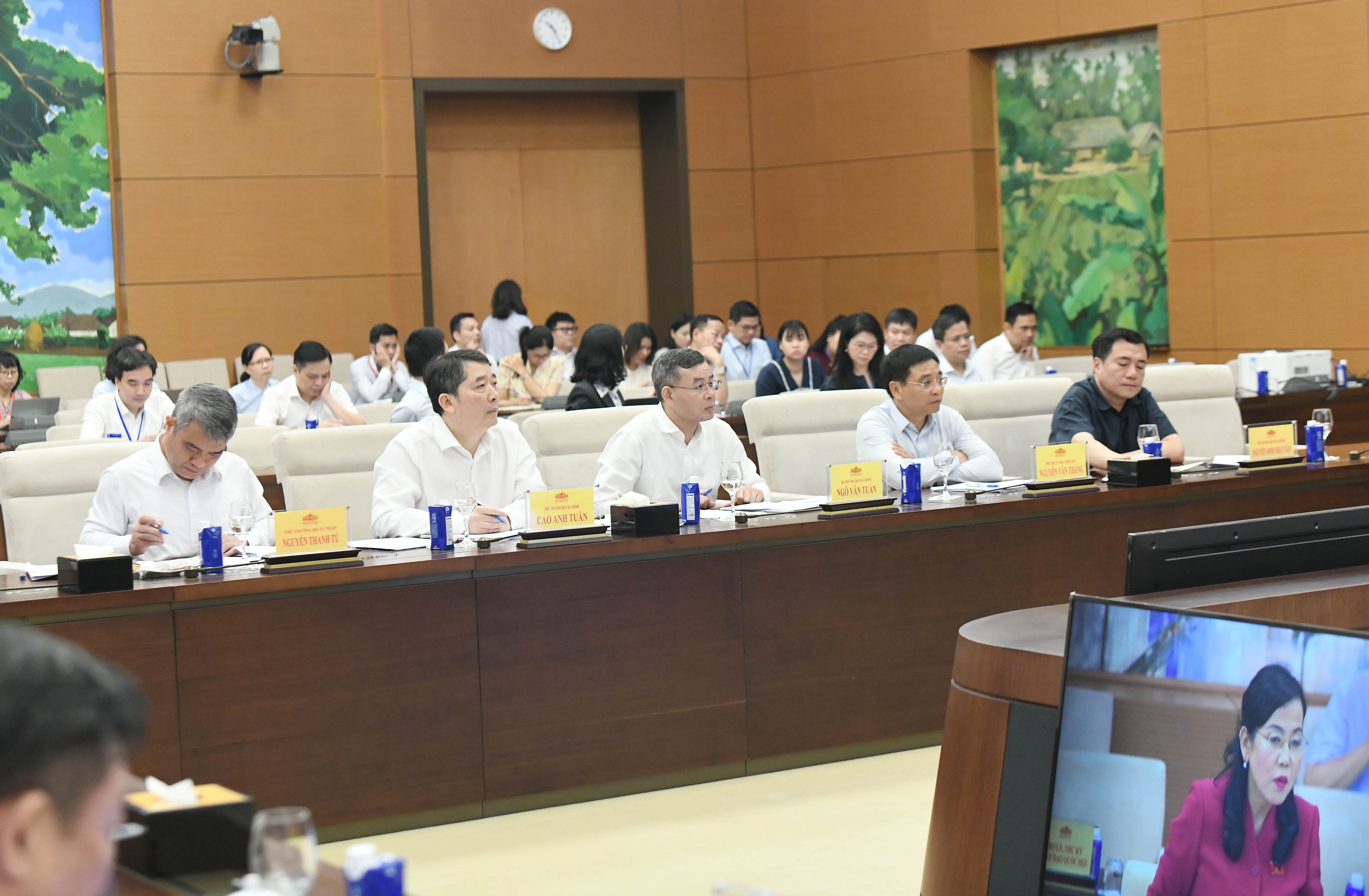 cac-dai-bieu-tai-phien-hopdsc_7576.jpg