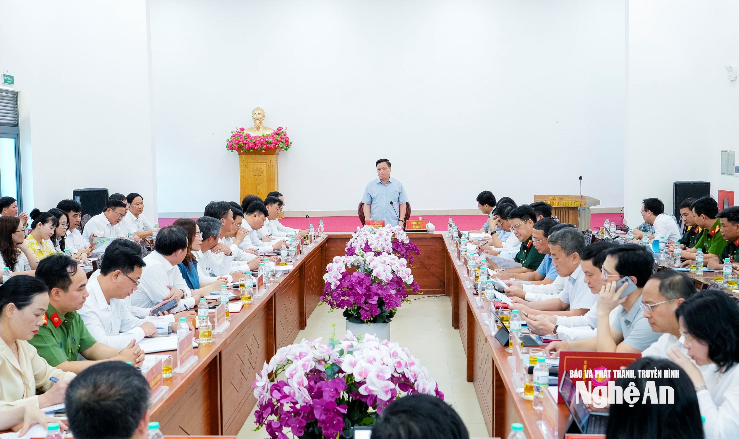 Bí thư Tỉnh ủy Nghệ An làm việc với các xã Hưng Nguyên, Hưng Nguyên Nam, Lam Thành, Yên Trung