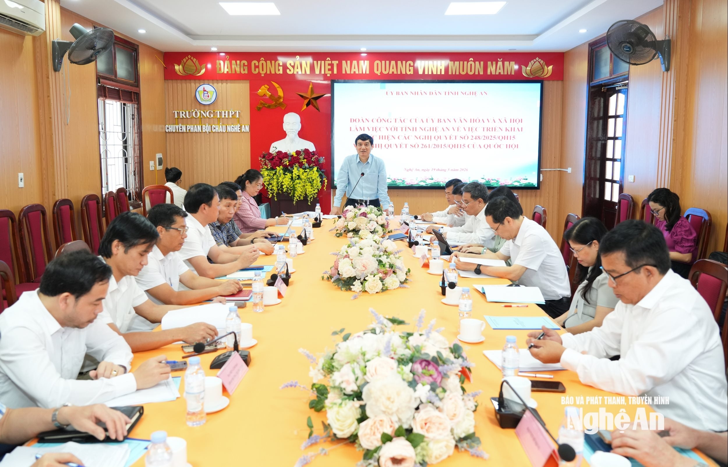 Ủy ban Văn hóa - Xã hội của Quốc hội khảo sát việc triển khai các cơ chế, chính sách đặc thù trong giáo dục và đào tạo tại Nghệ An