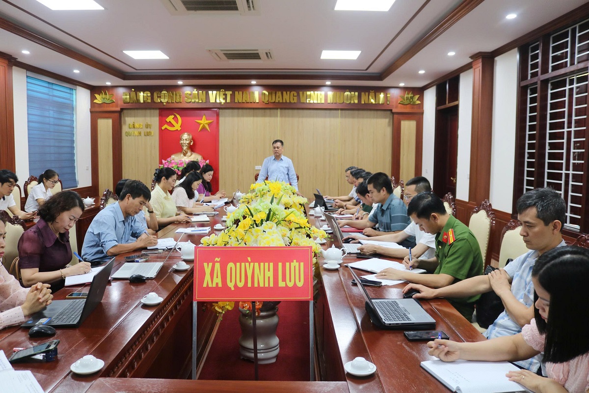 Thường trực HĐND xã Quỳnh Lưu giám sát việc thực hiện nghị quyết của HĐND xã
