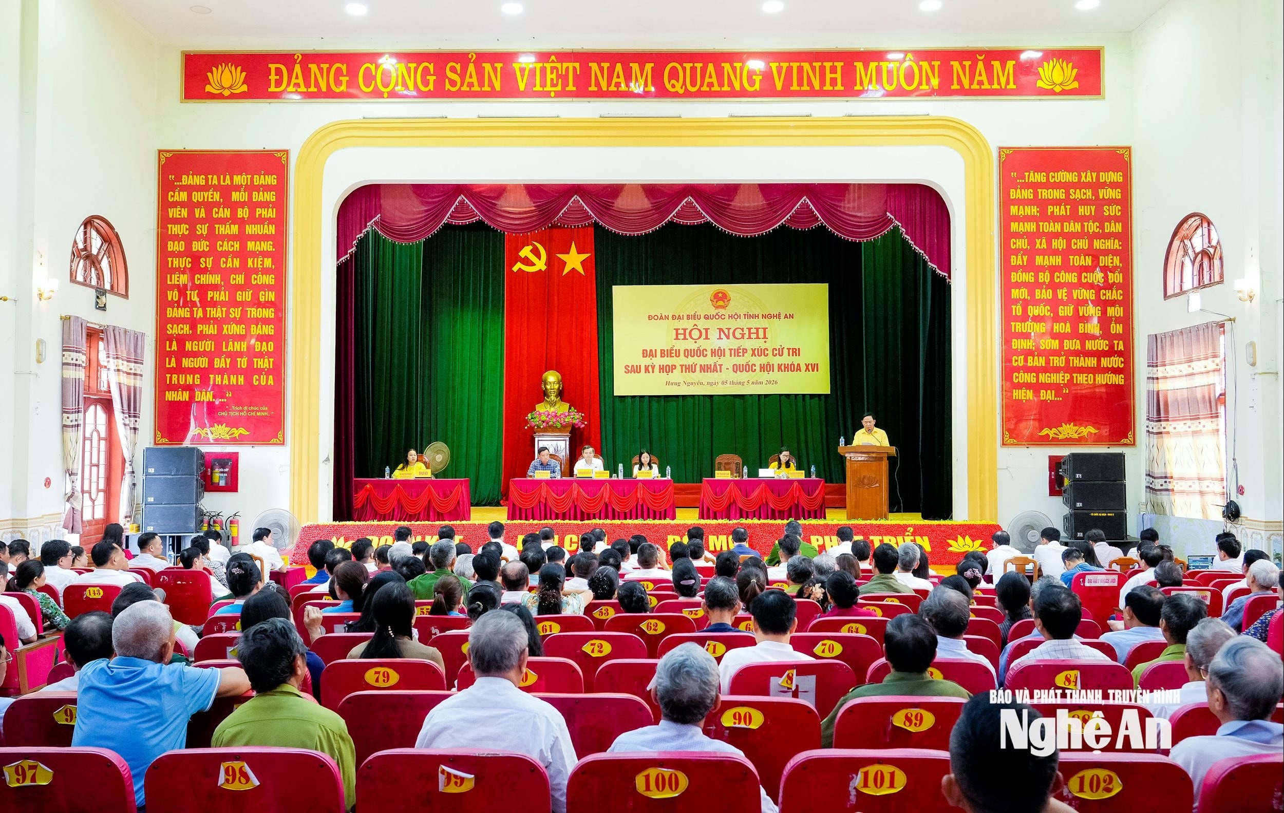 Đoàn ĐBQH tỉnh Nghệ An: Cử tri hướng về Kỳ họp thứ Nhất, Quốc hội khóa XVI và kết quả xử lý quyết liệt 27 đơn thư trong tháng 4