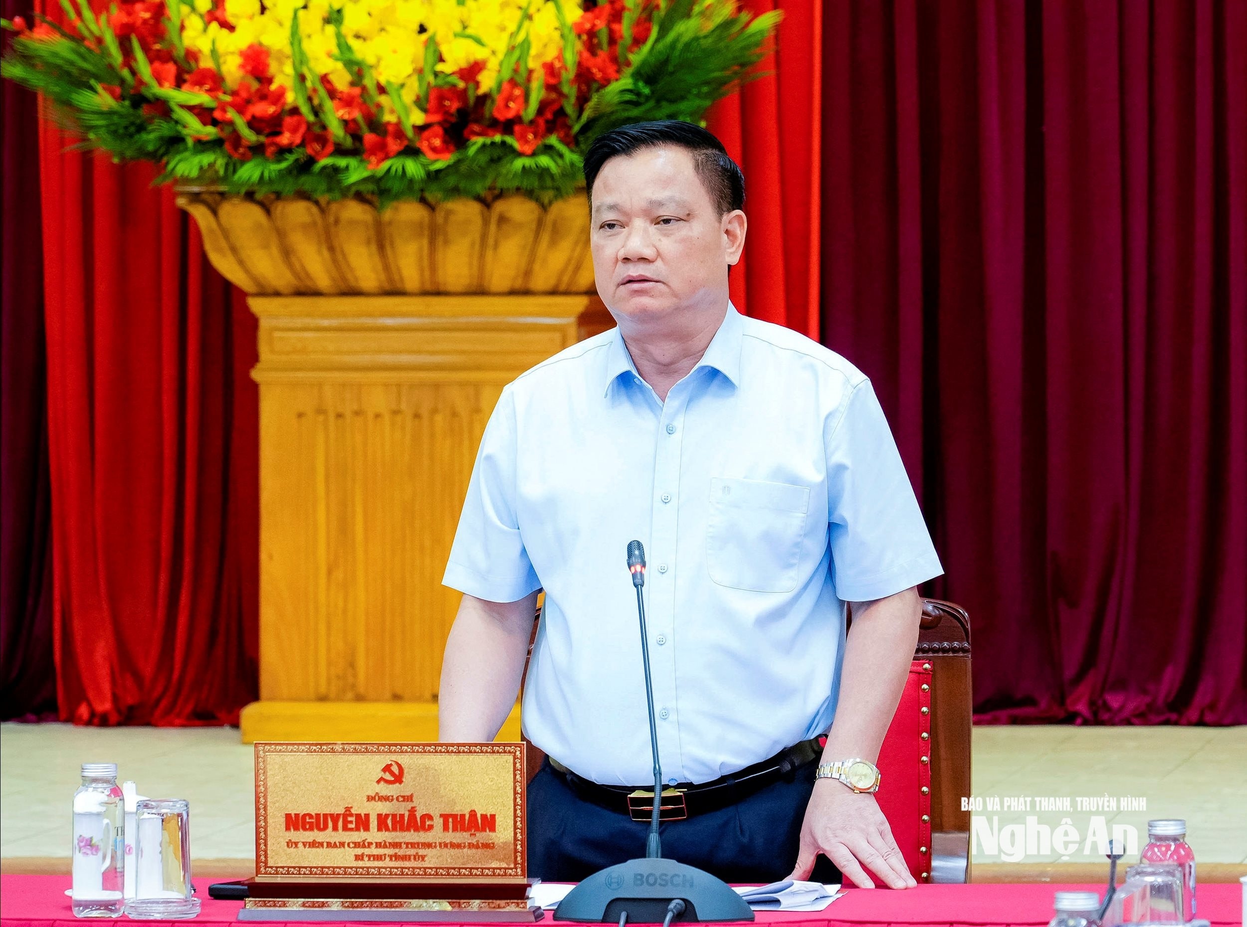 Bí thư Tỉnh uỷ Nguyễn Khắc Thận chỉ đạo tháo gỡ vướng mắc, đẩy nhanh tiến độ triển khai các công trình, dự án trọng điểm
