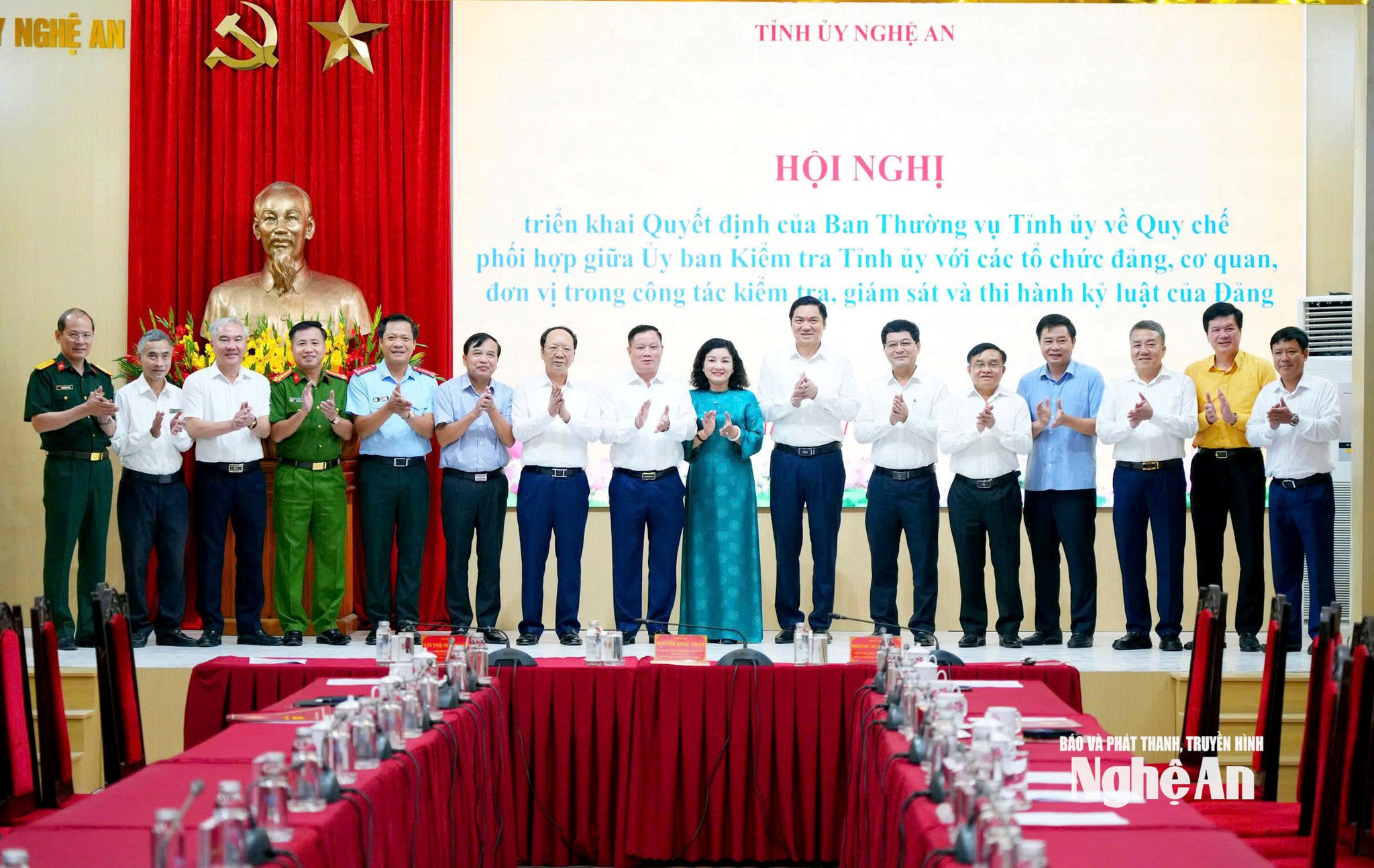 bna_-toan-canh-chon.jpg