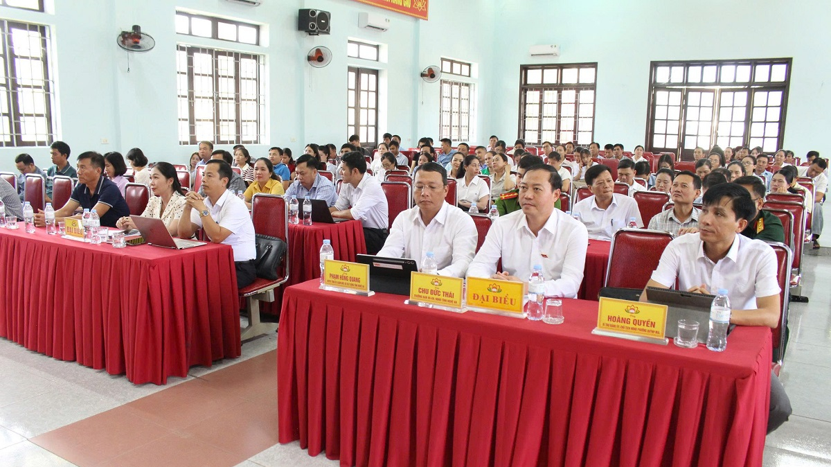 Đại biểu HĐND tỉnh tiếp xúc cử tri xã Quỳnh Anh sau Kỳ họp thứ 4